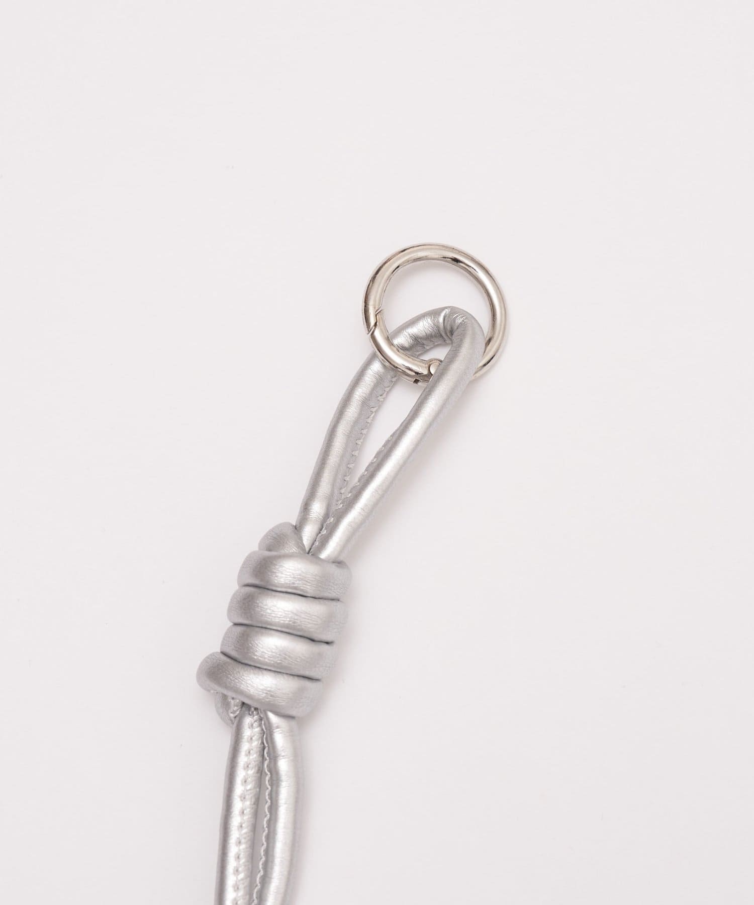 DISCOAT(ディスコート) 【推し活対応◎】レザー調コードチャーム