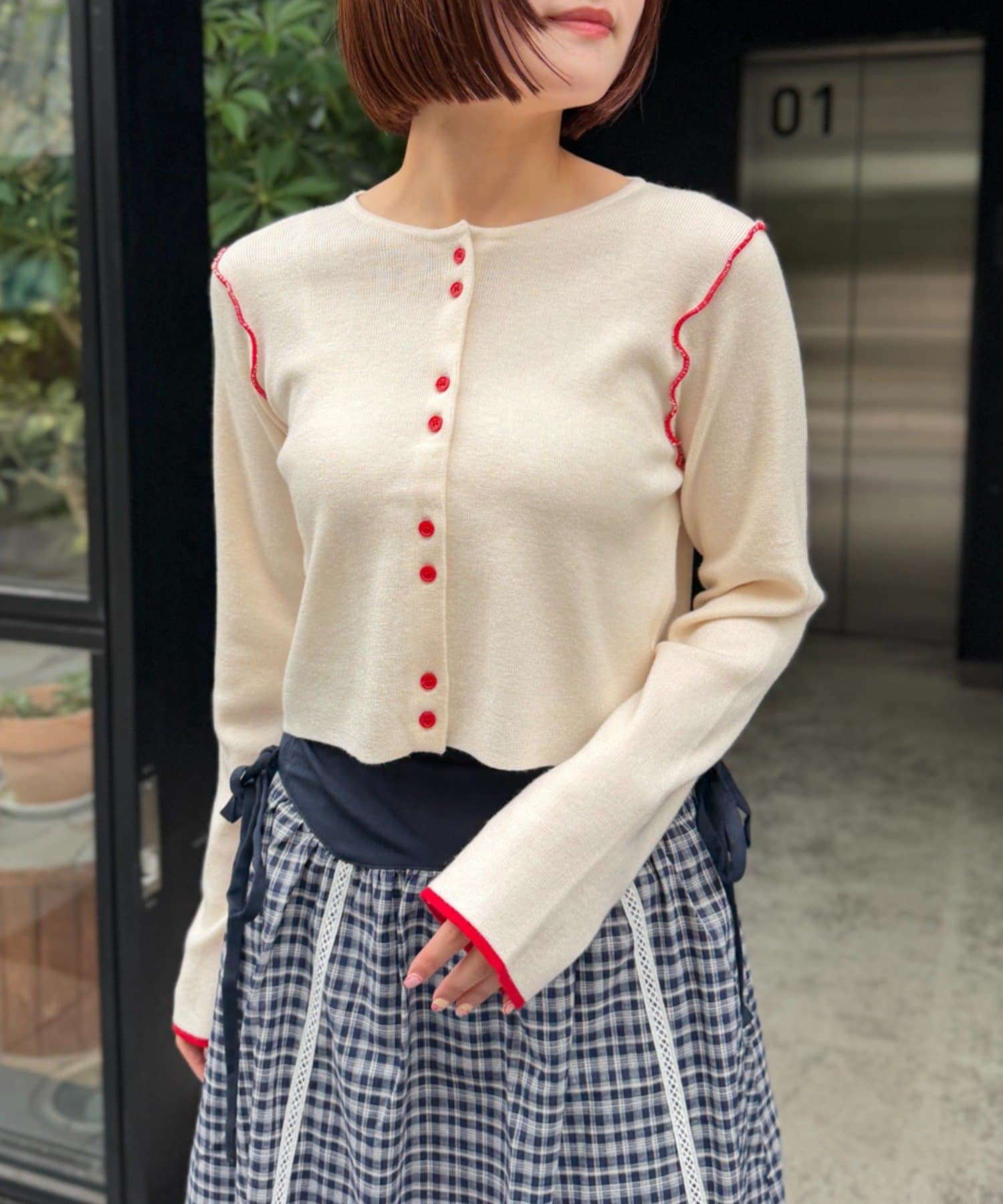 w closet(ダブルクローゼット) 配色パイピングカーディガン