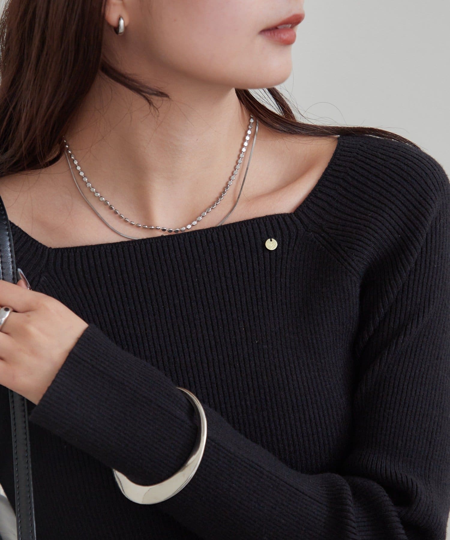 mystic(ミスティック) スクエアネックリブニット