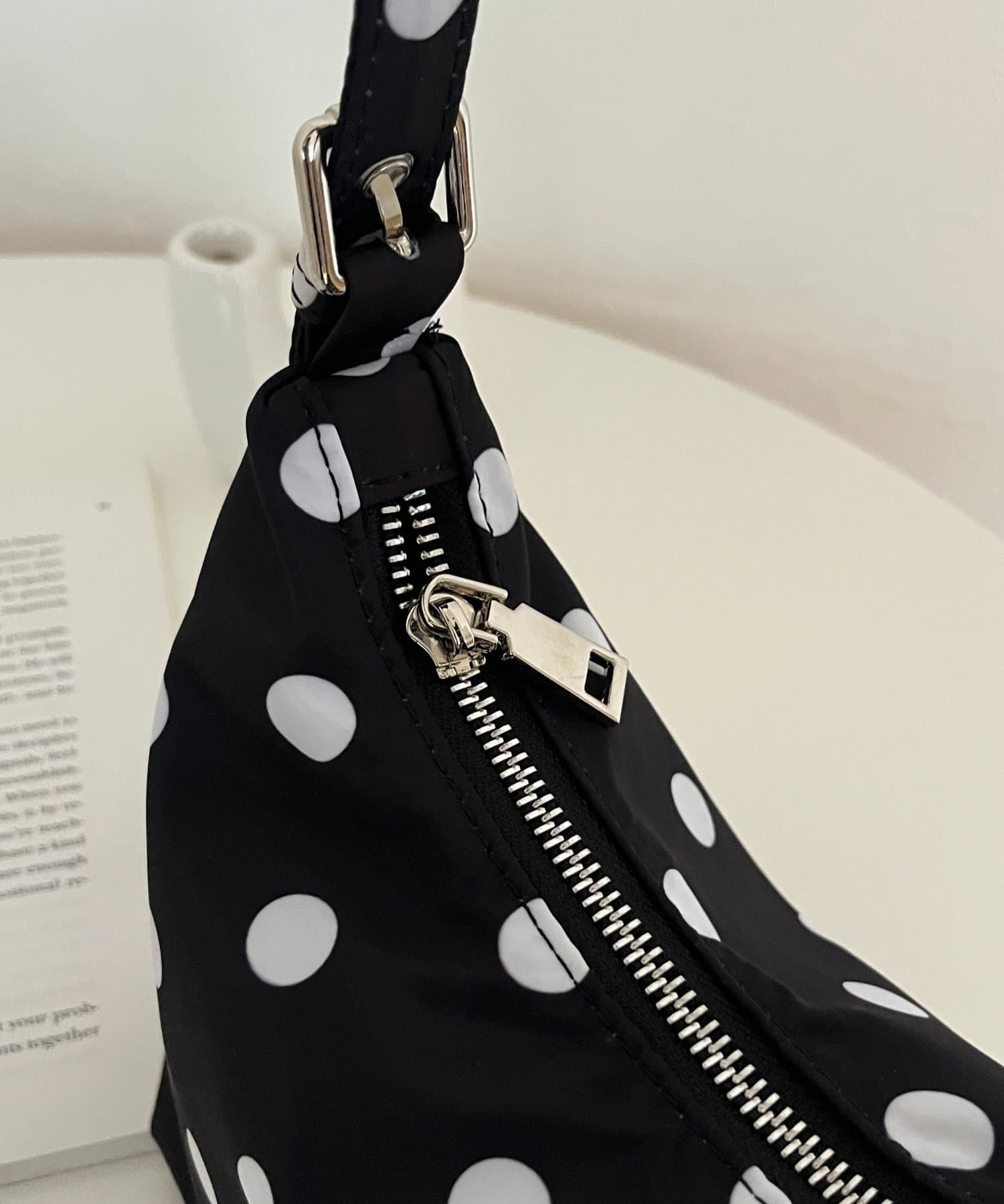 prose verse(プロズヴェール) ドットミニバッグ