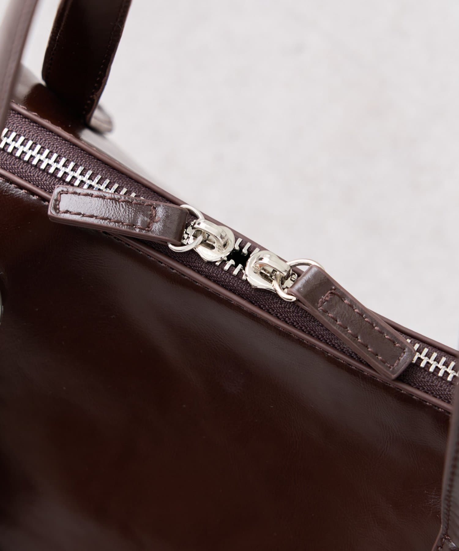 CIAOPANIC TYPY(チャオパニックティピー) 【ペットボトル収納可能】ハートスタッズチャーム付きボストンBAG