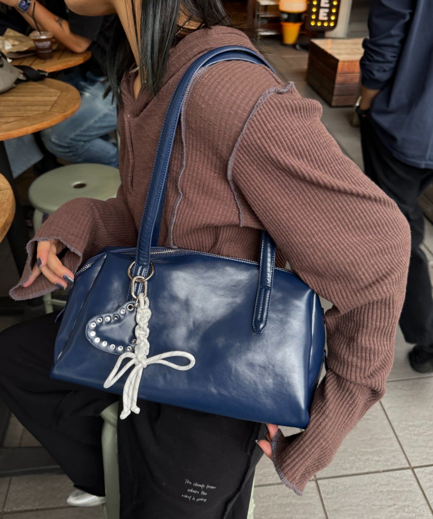 CIAOPANIC TYPY(チャオパニックティピー) 【ペットボトル収納可能】ハートスタッズチャーム付きボストンBAG