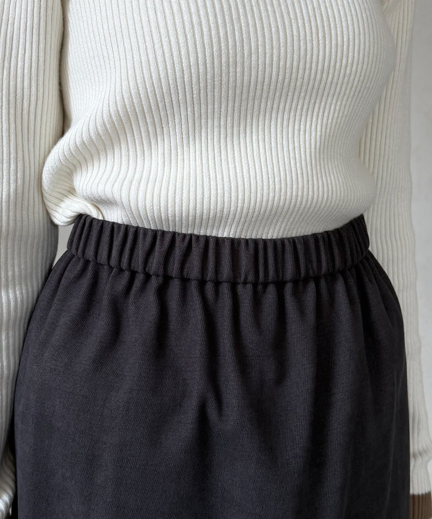 Chez toi(シェトワ) キャミペプラム×ナロースカート