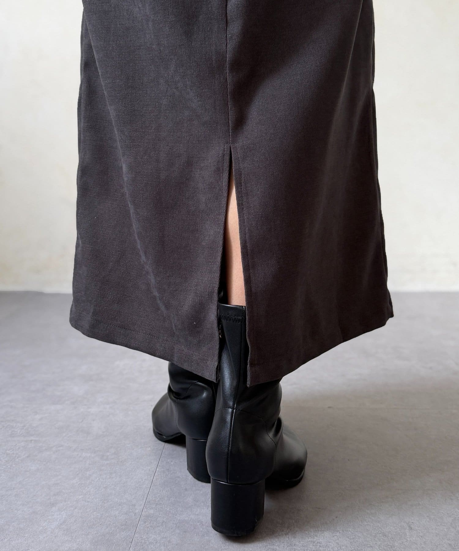 Chez toi(シェトワ) キャミペプラム×ナロースカート