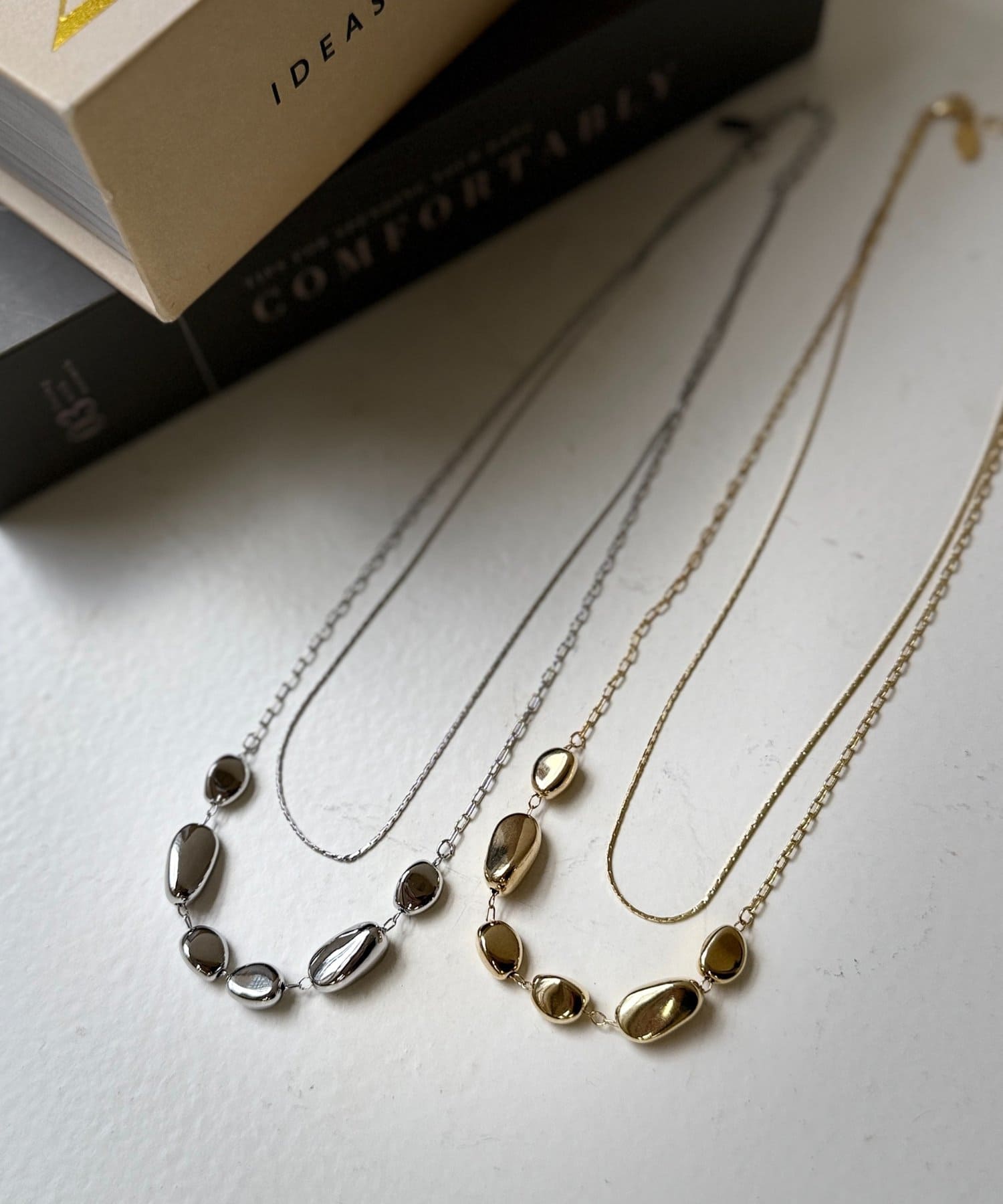 Chez toi(シェトワ) 2連大小ぷっくりネックレス