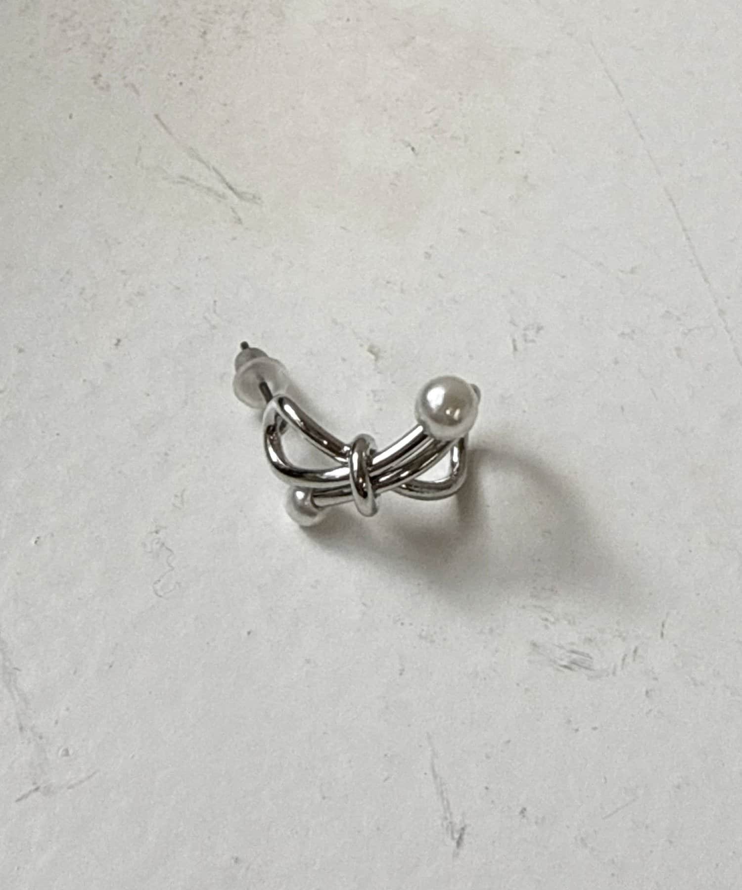 Chez toi(シェトワ) パールリボン風ピアス