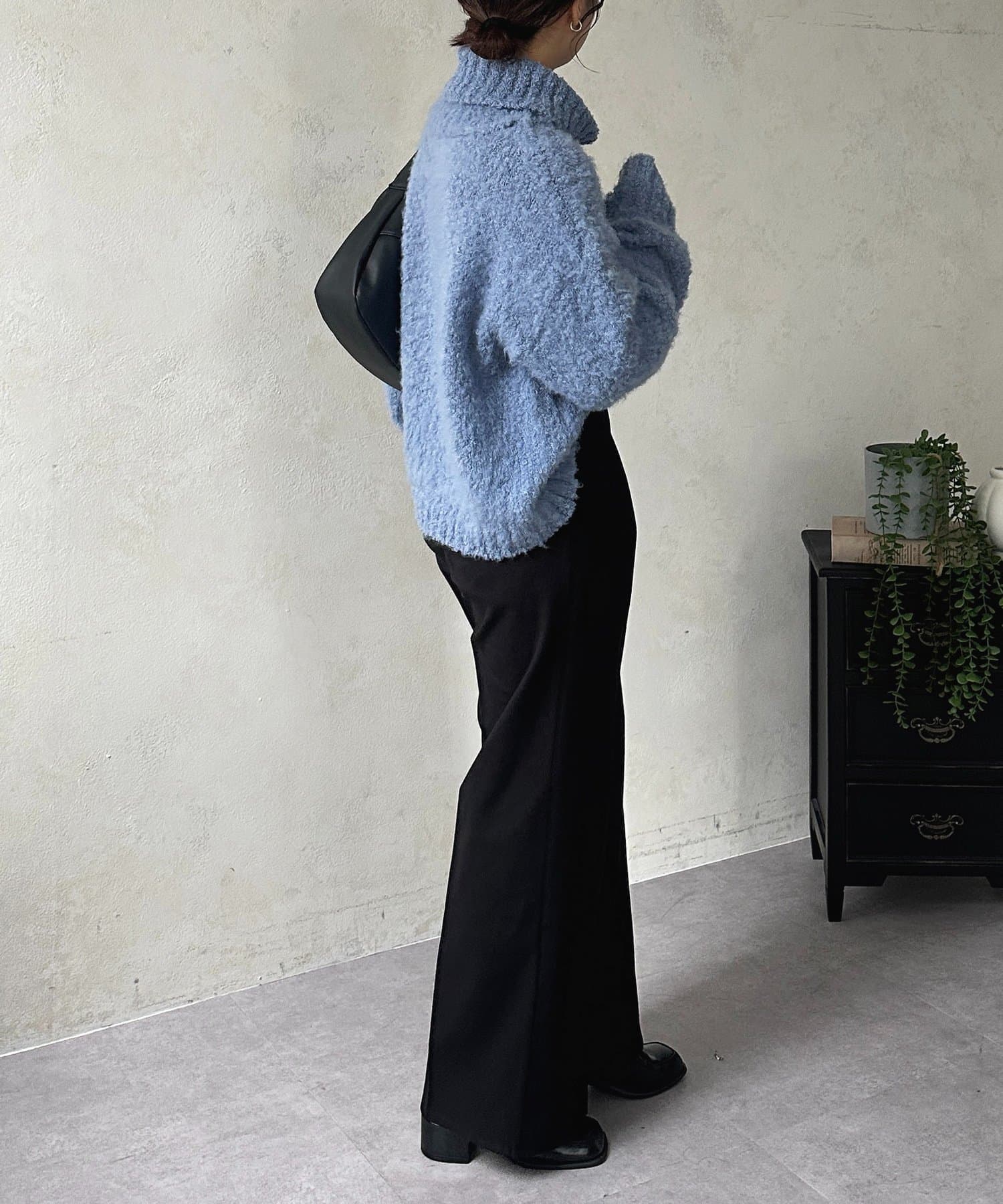 Thevon.(ゼヴォン) ウールライクストレートスラックス