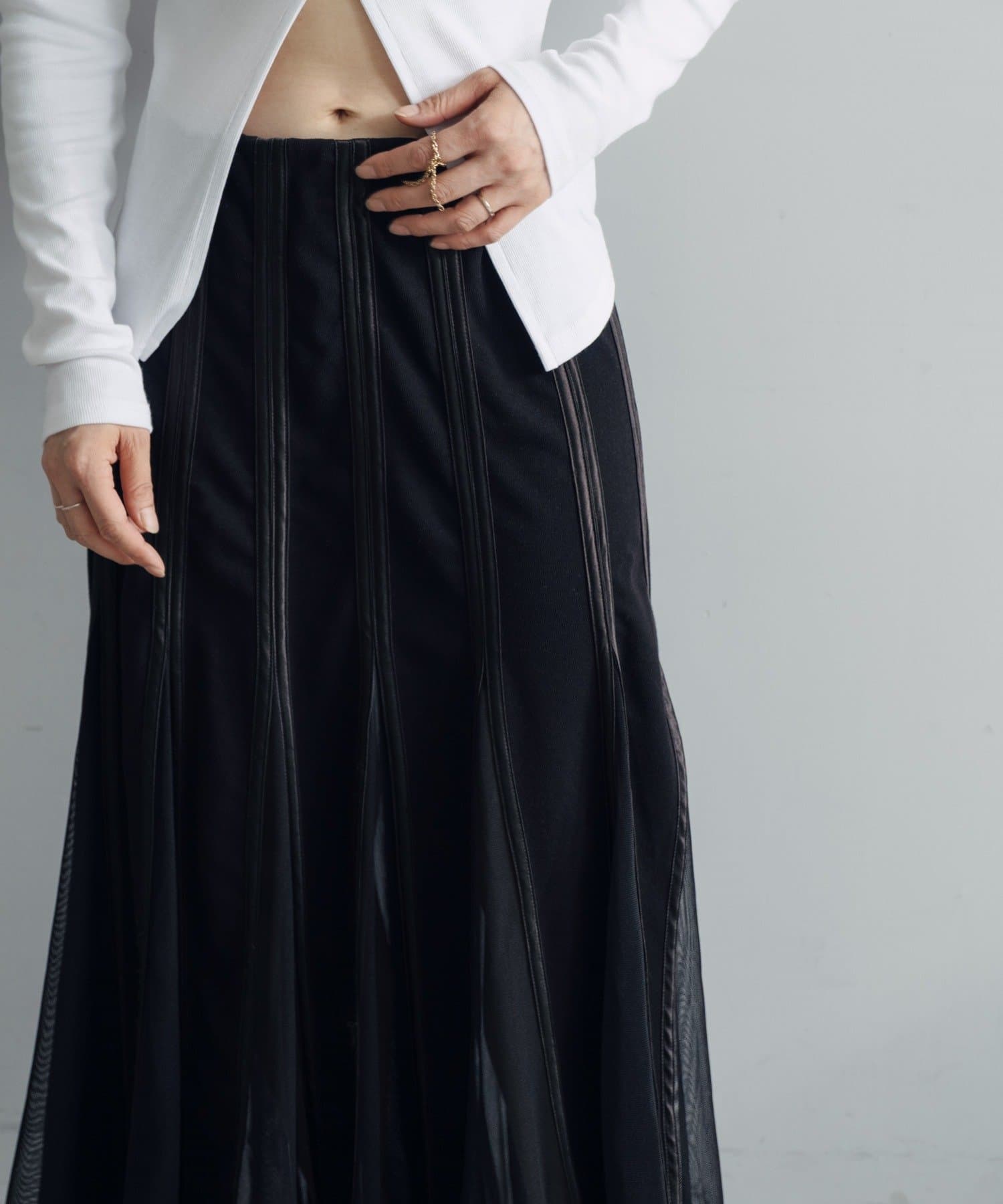 Pasterip(パセリ) Tulle docking sheer skirt