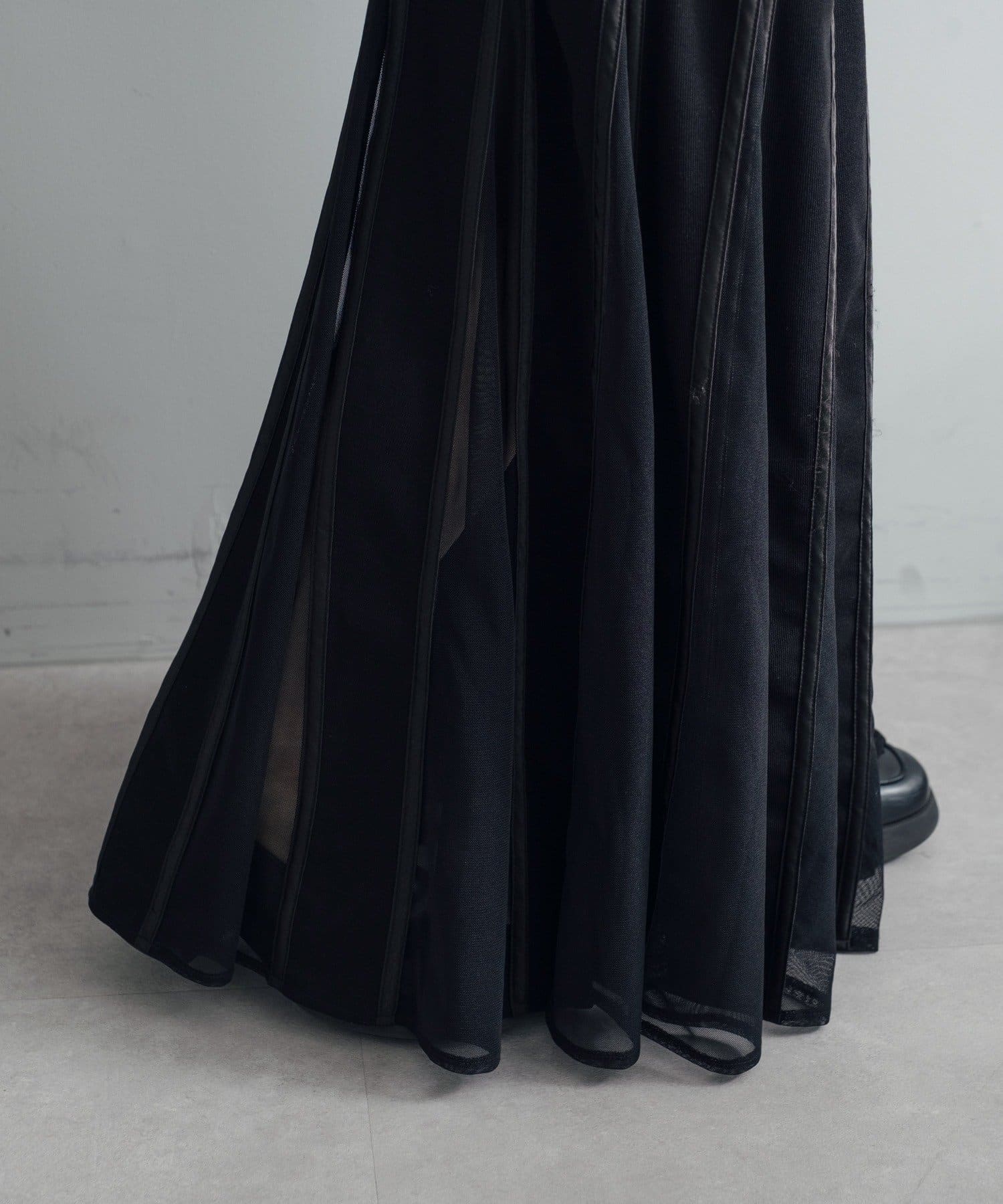 Pasterip(パセリ) Tulle docking sheer skirt