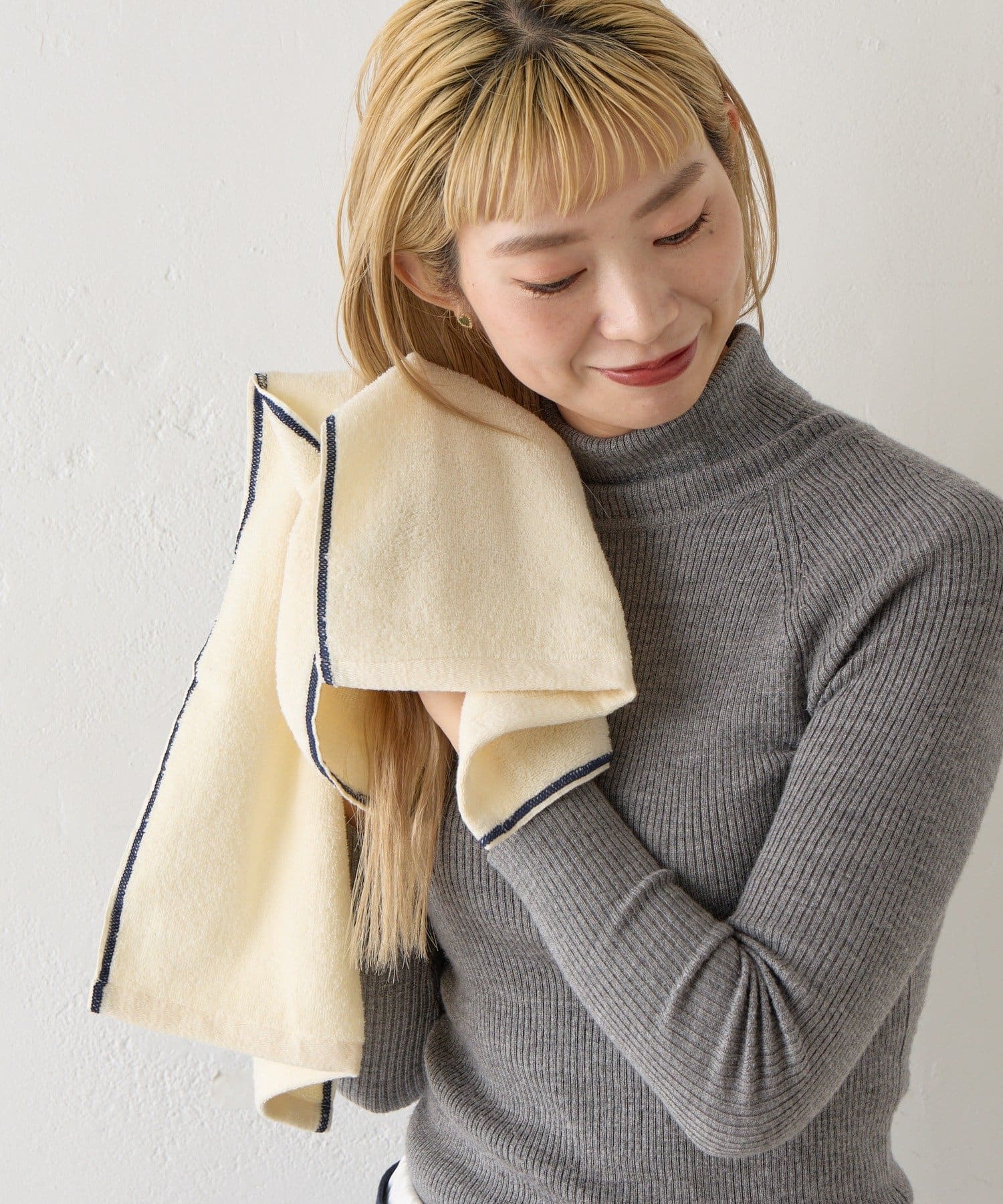 BIRTHDAY BAR(バースデイバー) 至福のふんわりタオル　フェイスタオル