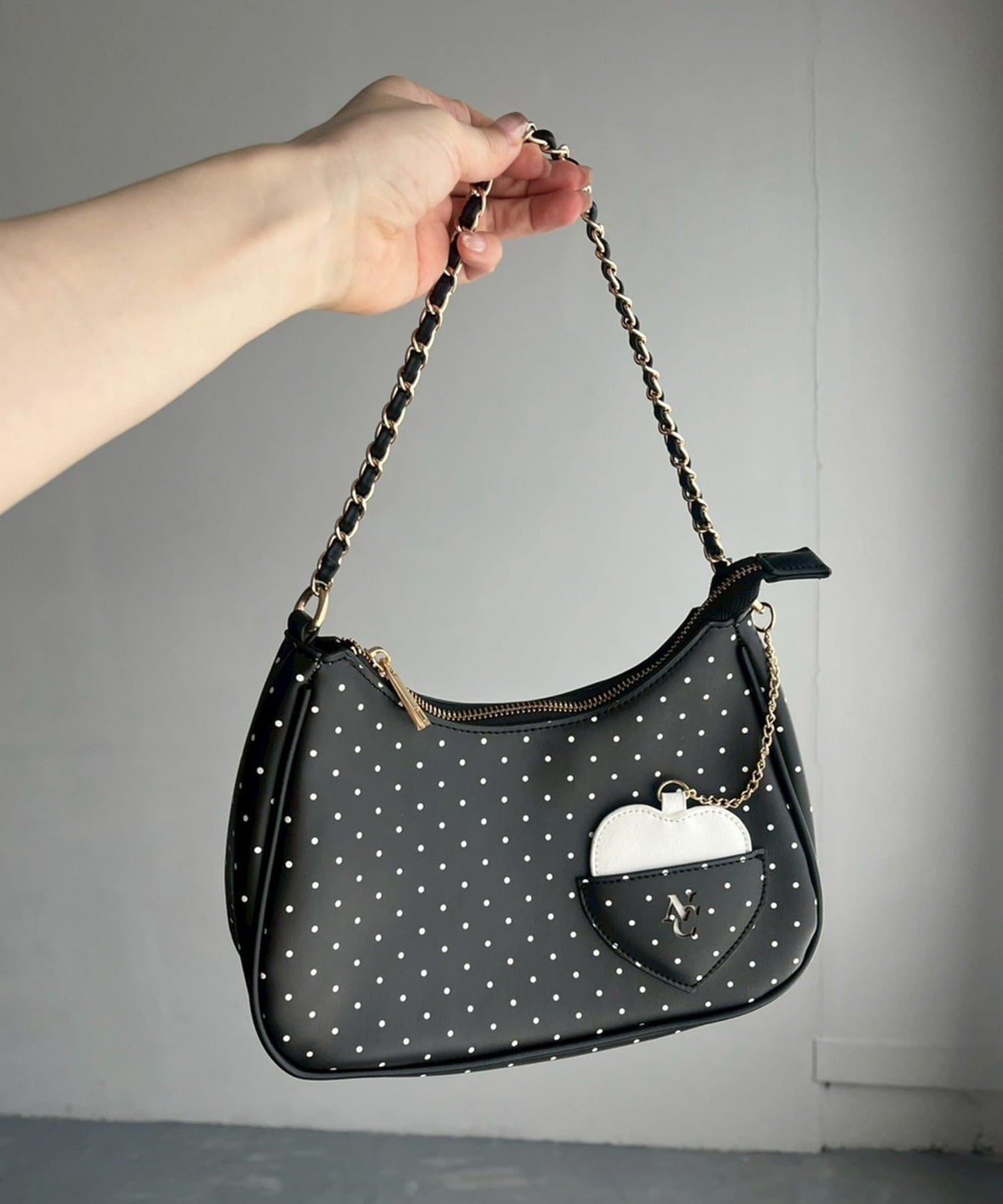 NICE CLAUP / OLIVE des OLIVE OUTLET(ナイスクラップ  / オリーブ デ オリーブ アウトレット) 【one after another】ハートポケットバッグ