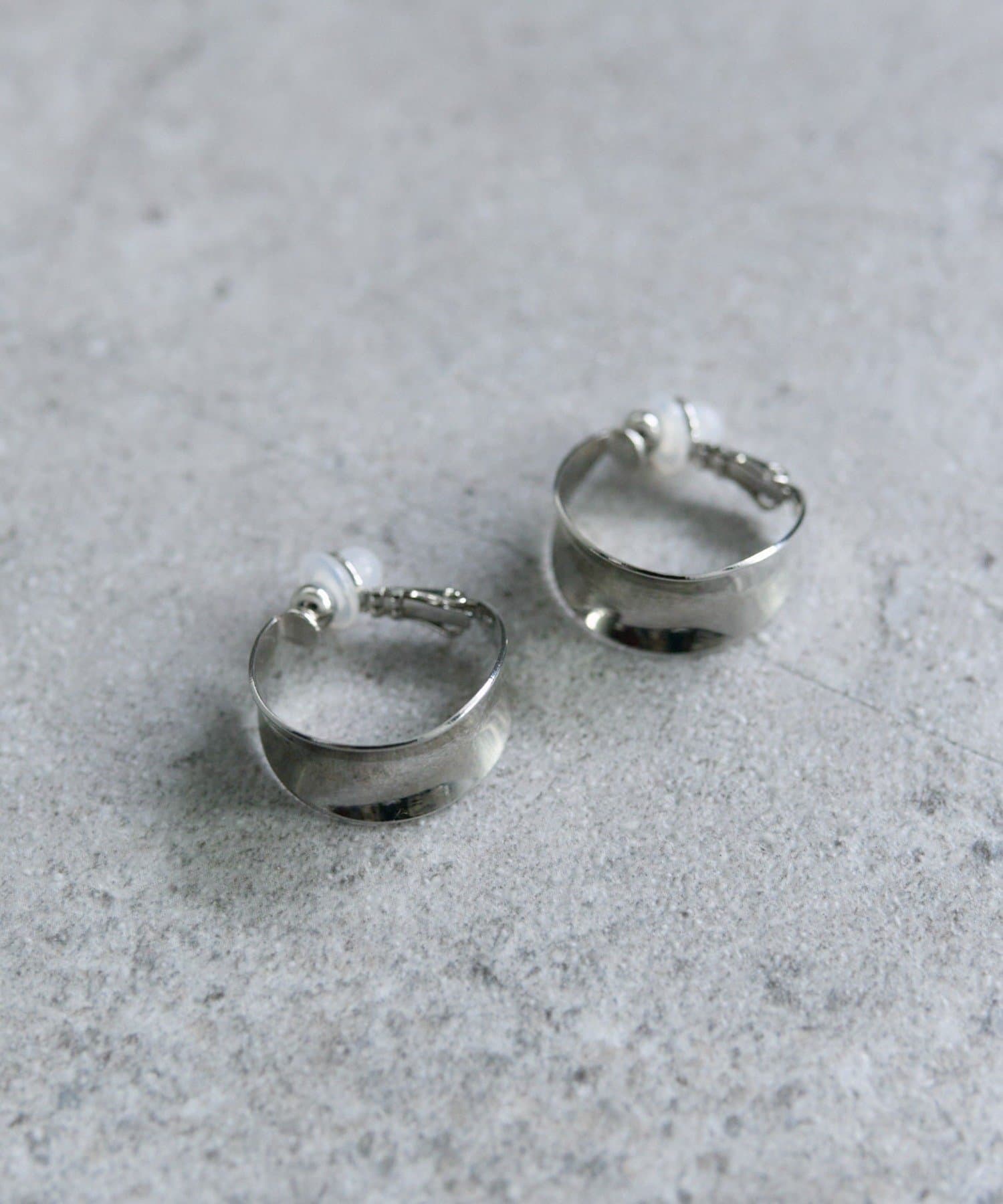 PUAL CE CIN(ピュアルセシン) メタルフープイヤリング