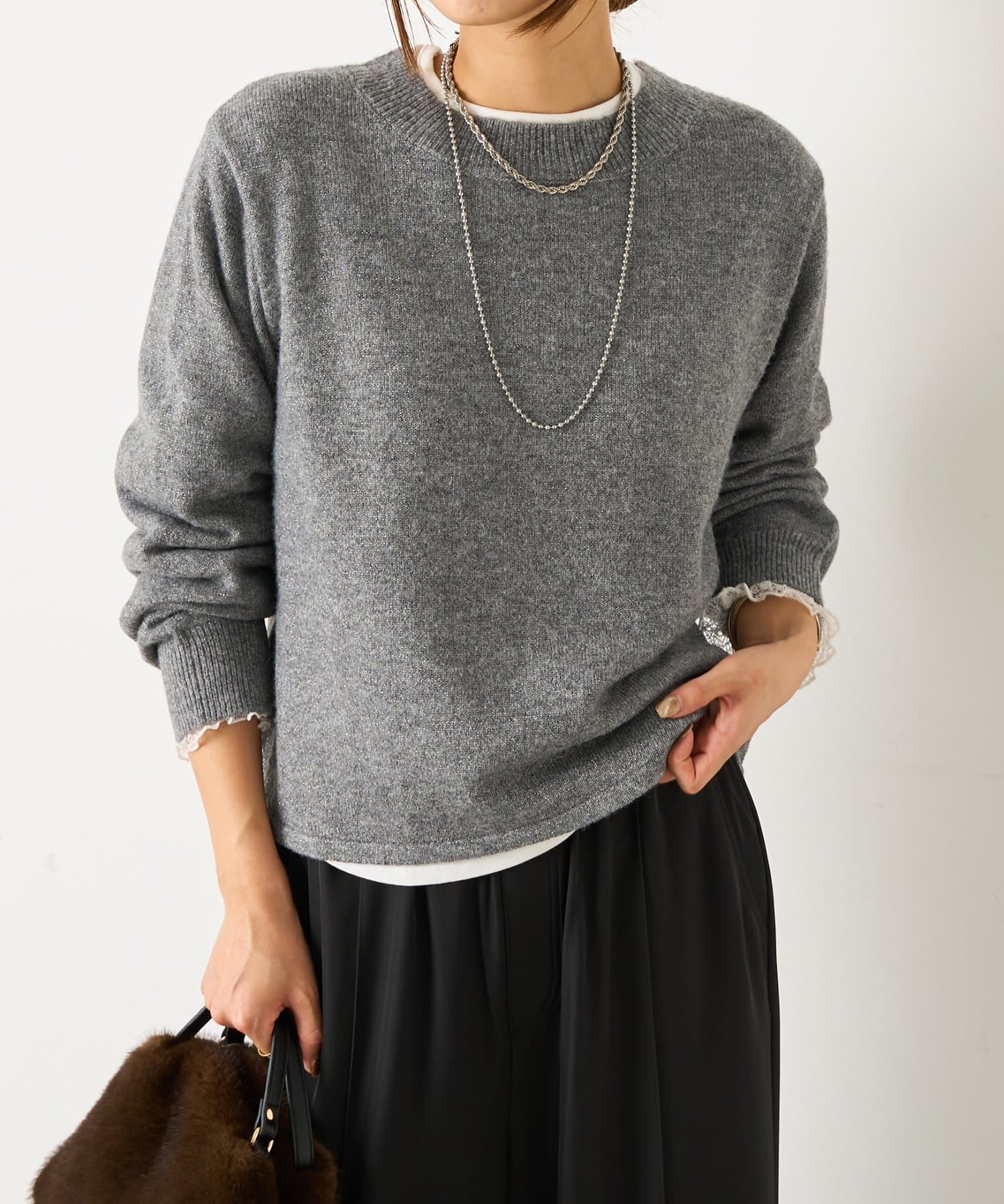 Jena　espace merveilleux(ジェナ　エスパスメルヴェイユ) ラメクルーネックニット