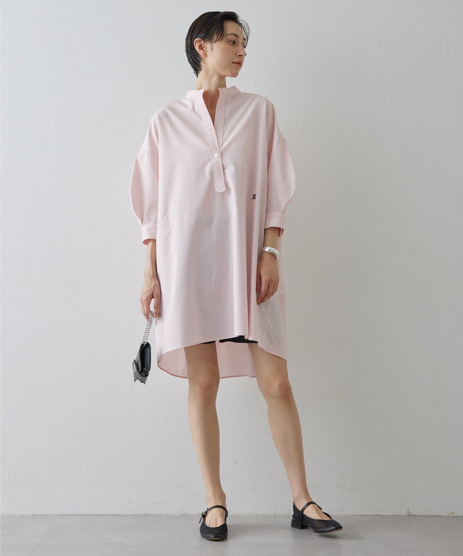 Whim Gazette(ウィム ガゼット) 刺繍チュニックシャツ