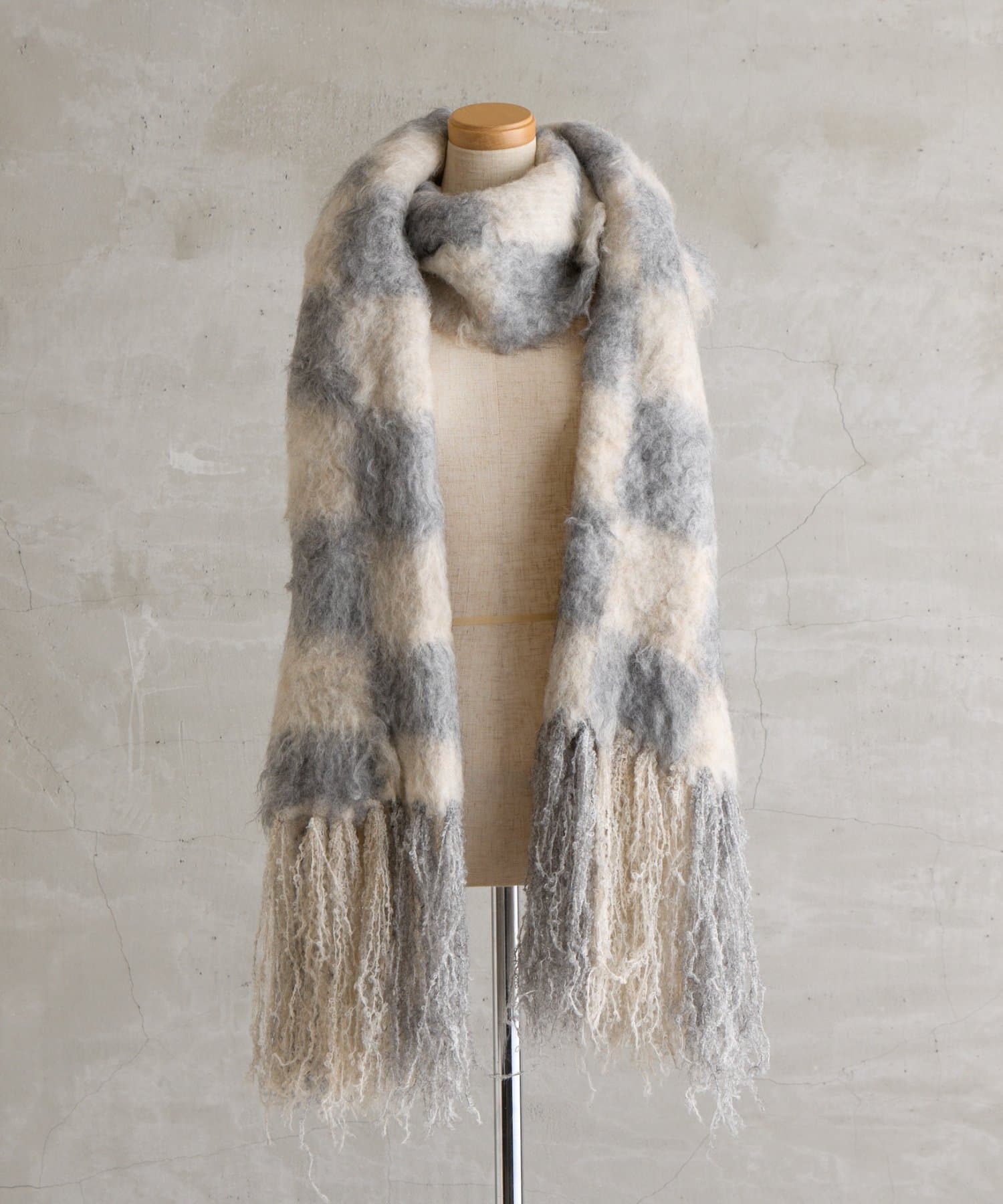 -goocy-(グーシー) 起毛チェックマフラー