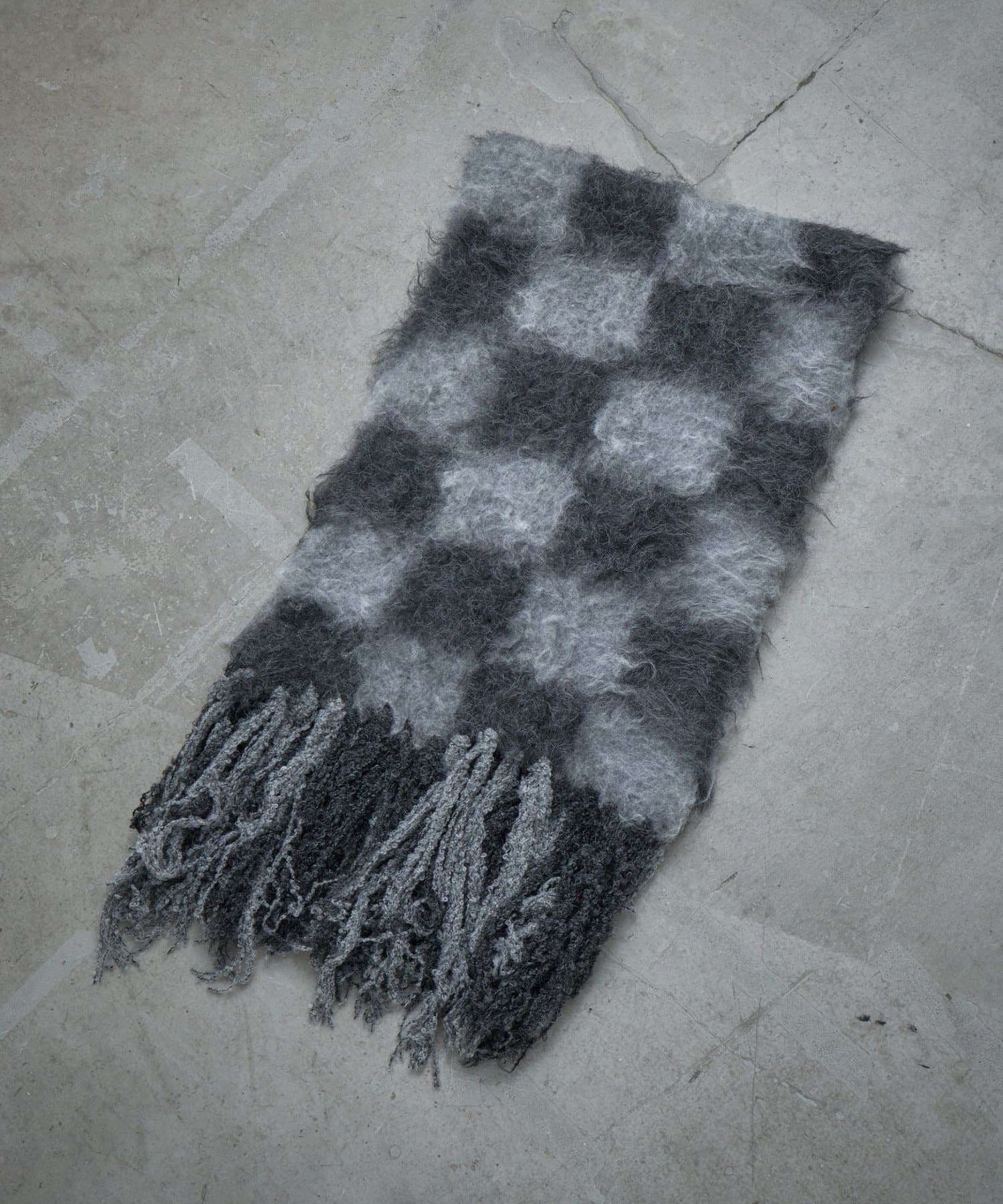 -goocy-(グーシー) 起毛チェックマフラー