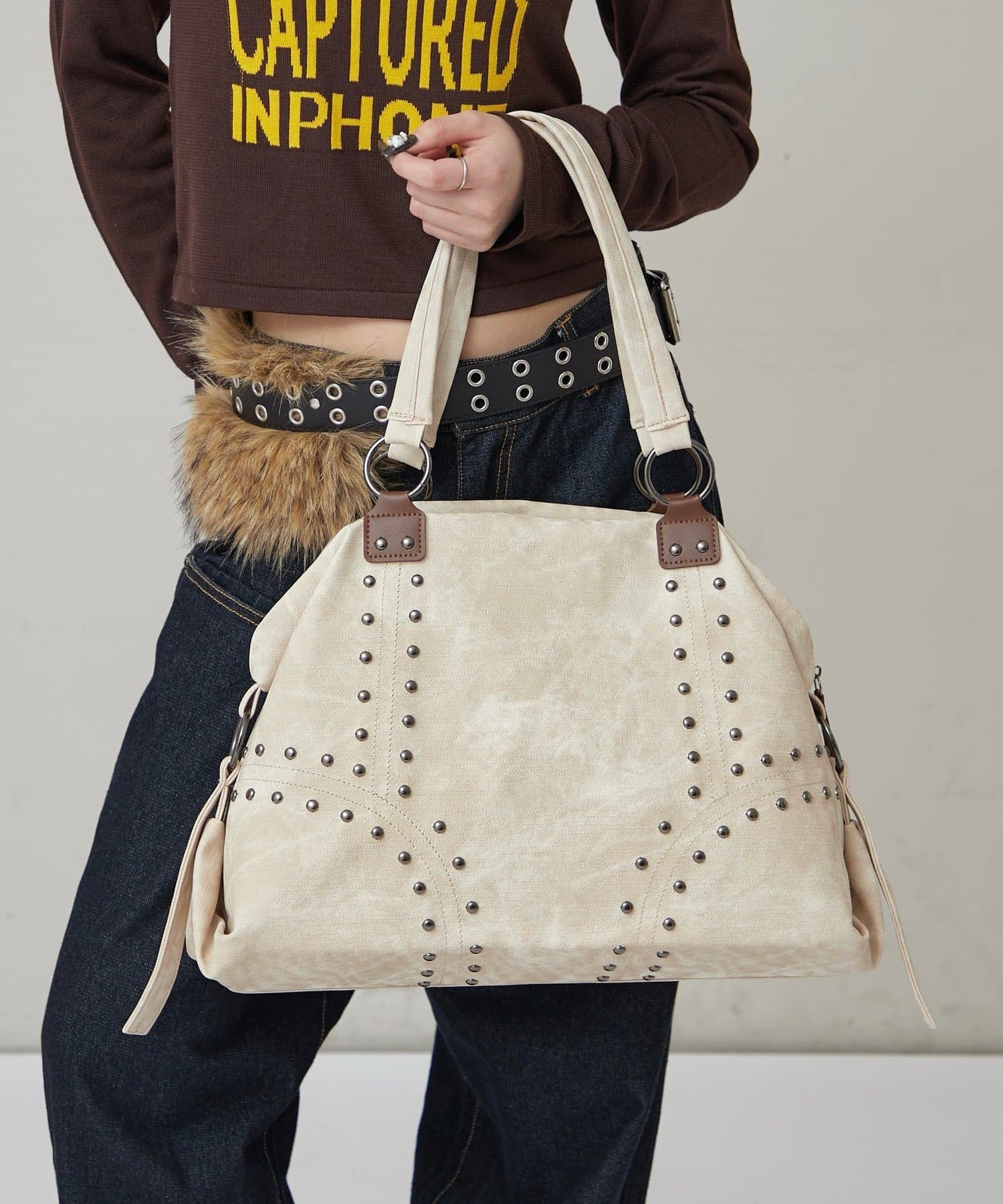 WHO’S WHO gallery(フーズフーギャラリー) 【WEB限定】スタッズボストンバッグ