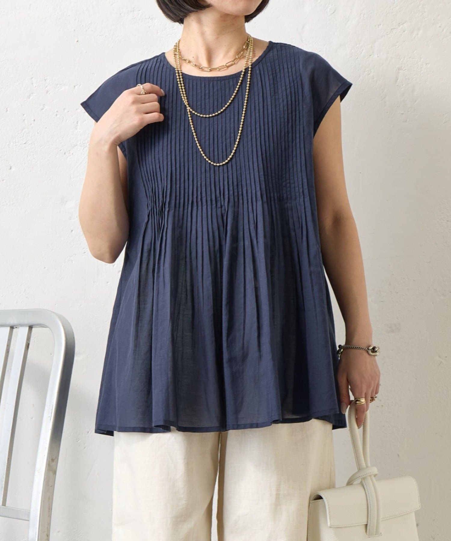 Jena　espace merveilleux(ジェナ　エスパスメルヴェイユ) ピンタックノースリブラウス