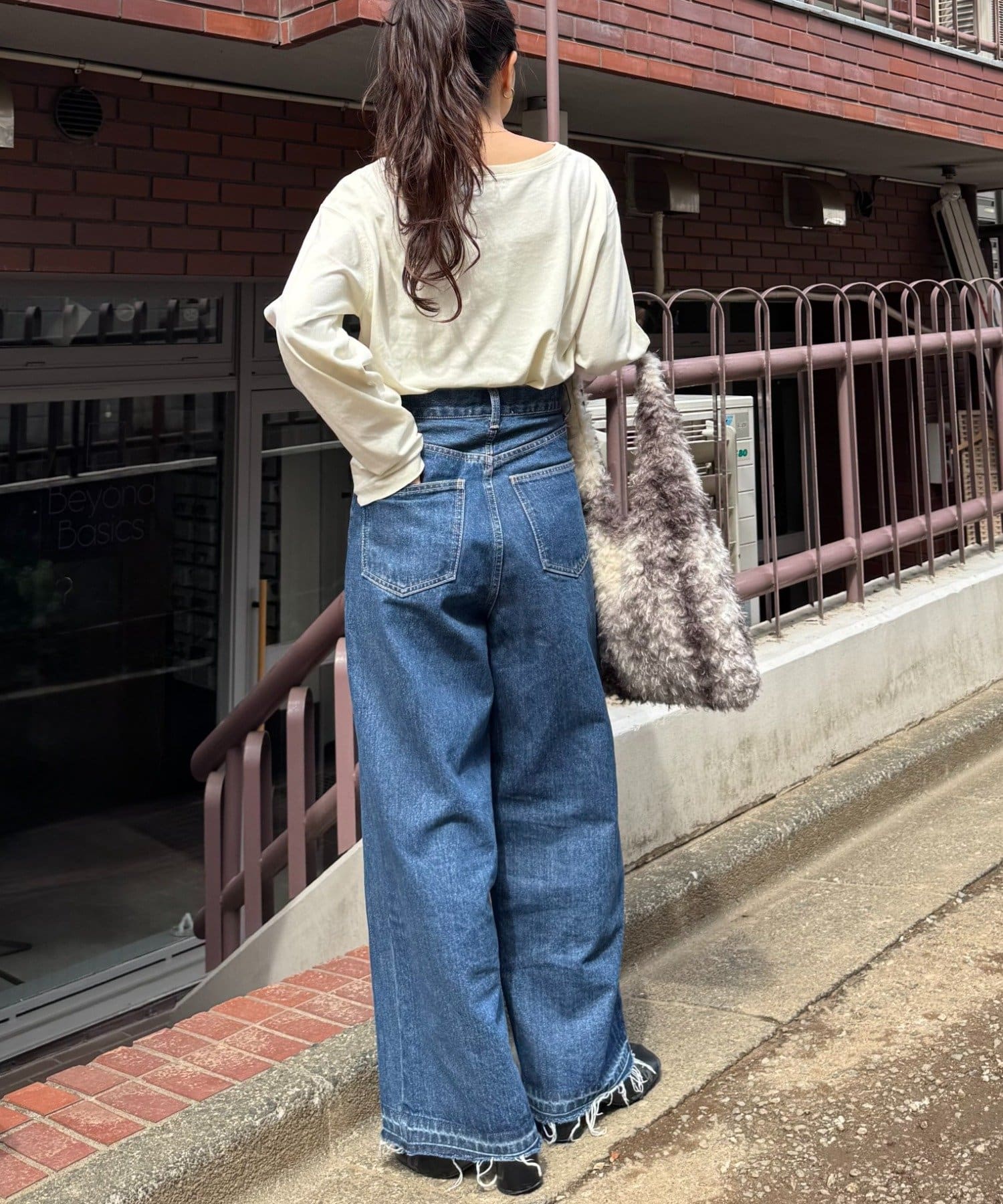 CIAOPANIC TYPY(チャオパニックティピー) クロップド丈ピグメントフォトプリントTee