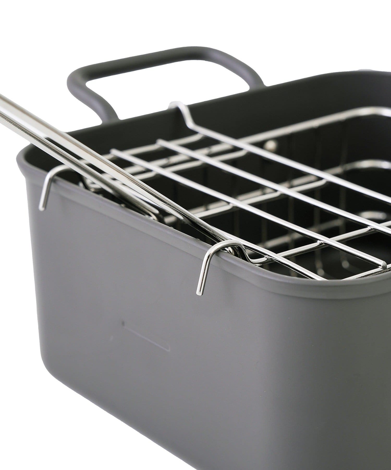 3COINS(スリーコインズ) ザル付き揚げ物鍋：0.8L／KITINTO