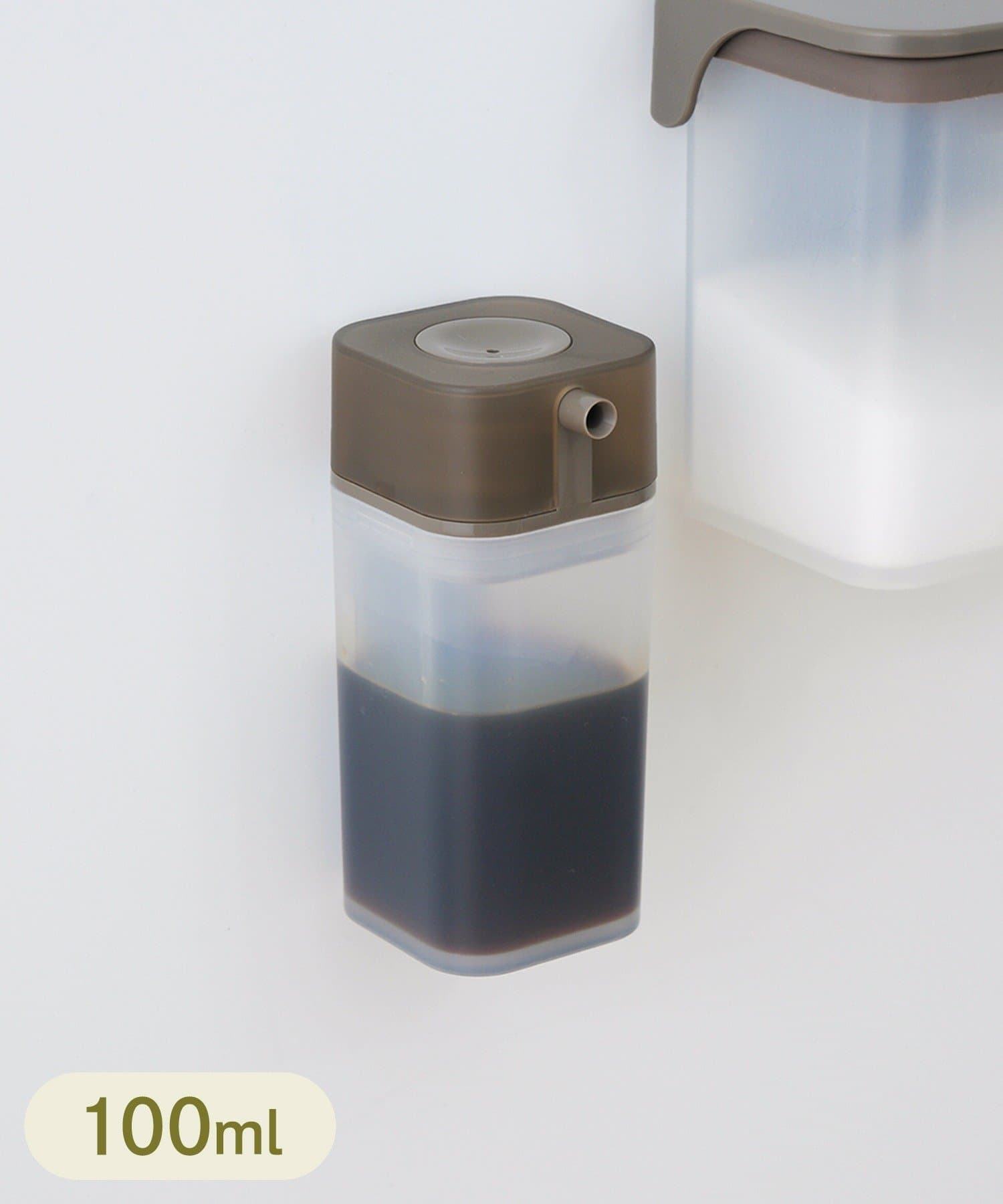 3COINS(スリーコインズ) マグネット液体ボトル／KITINTO