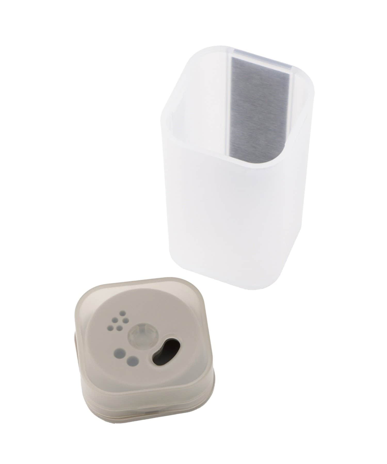 3COINS(スリーコインズ) マグネットスパイスボトル／KITINTO