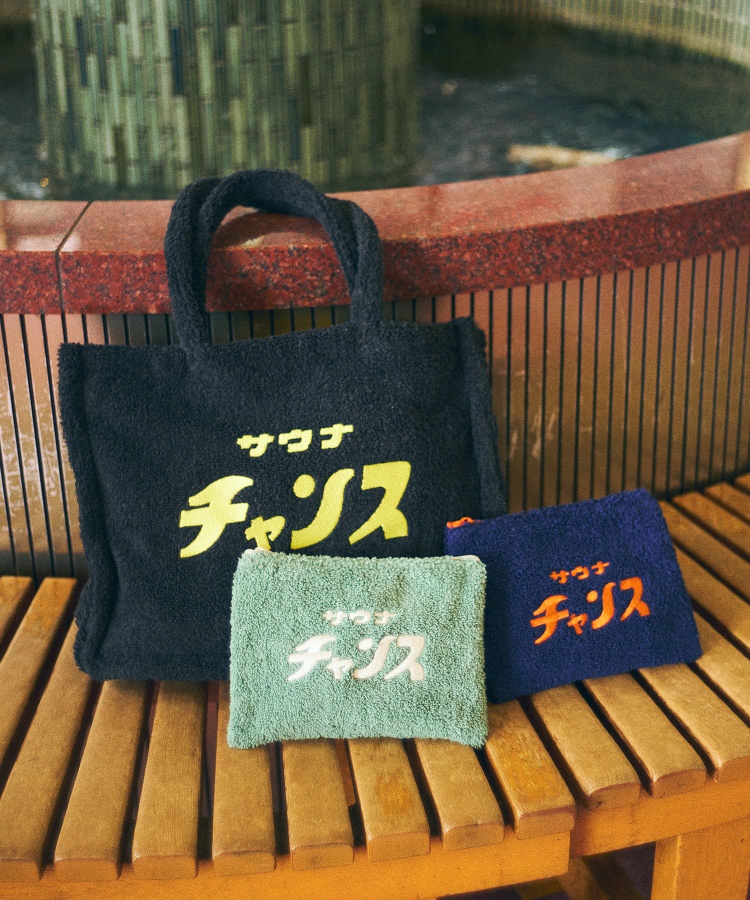 3COINS(スリーコインズ) リサイクルコットン混ポーチ／サウナイキタイ