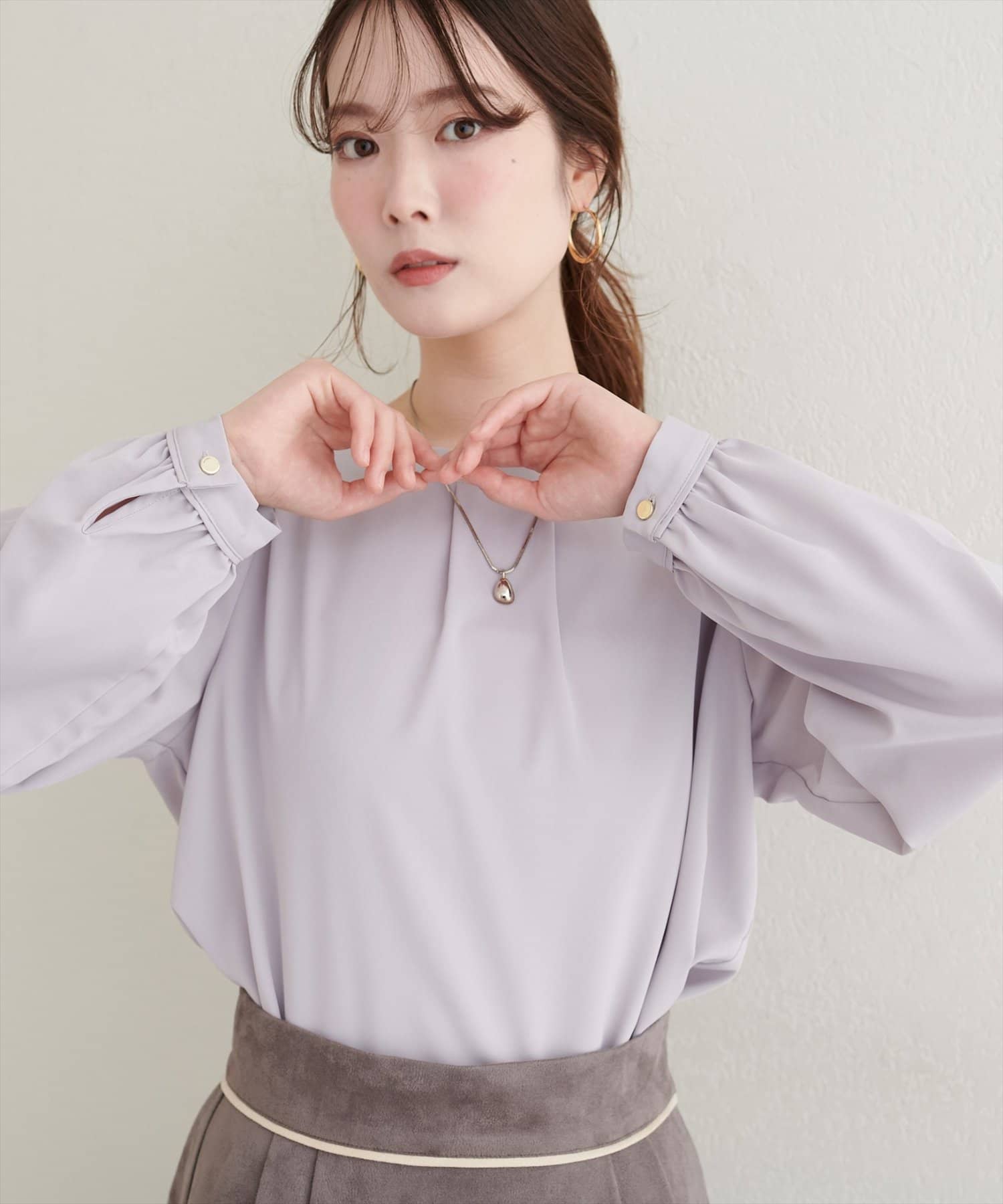 natural couture(ナチュラルクチュール) 【WEB限定】バイカラーボートネックブラウス