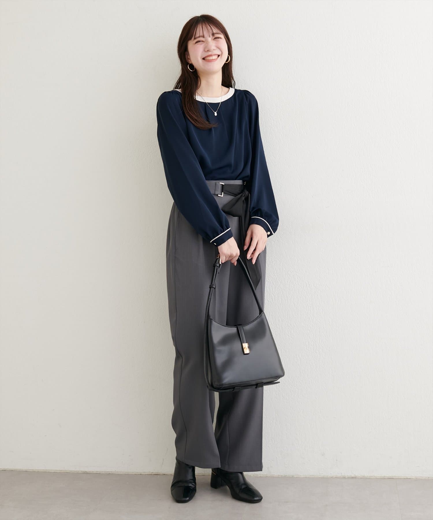 natural couture(ナチュラルクチュール) 【WEB限定】バイカラーボートネックブラウス