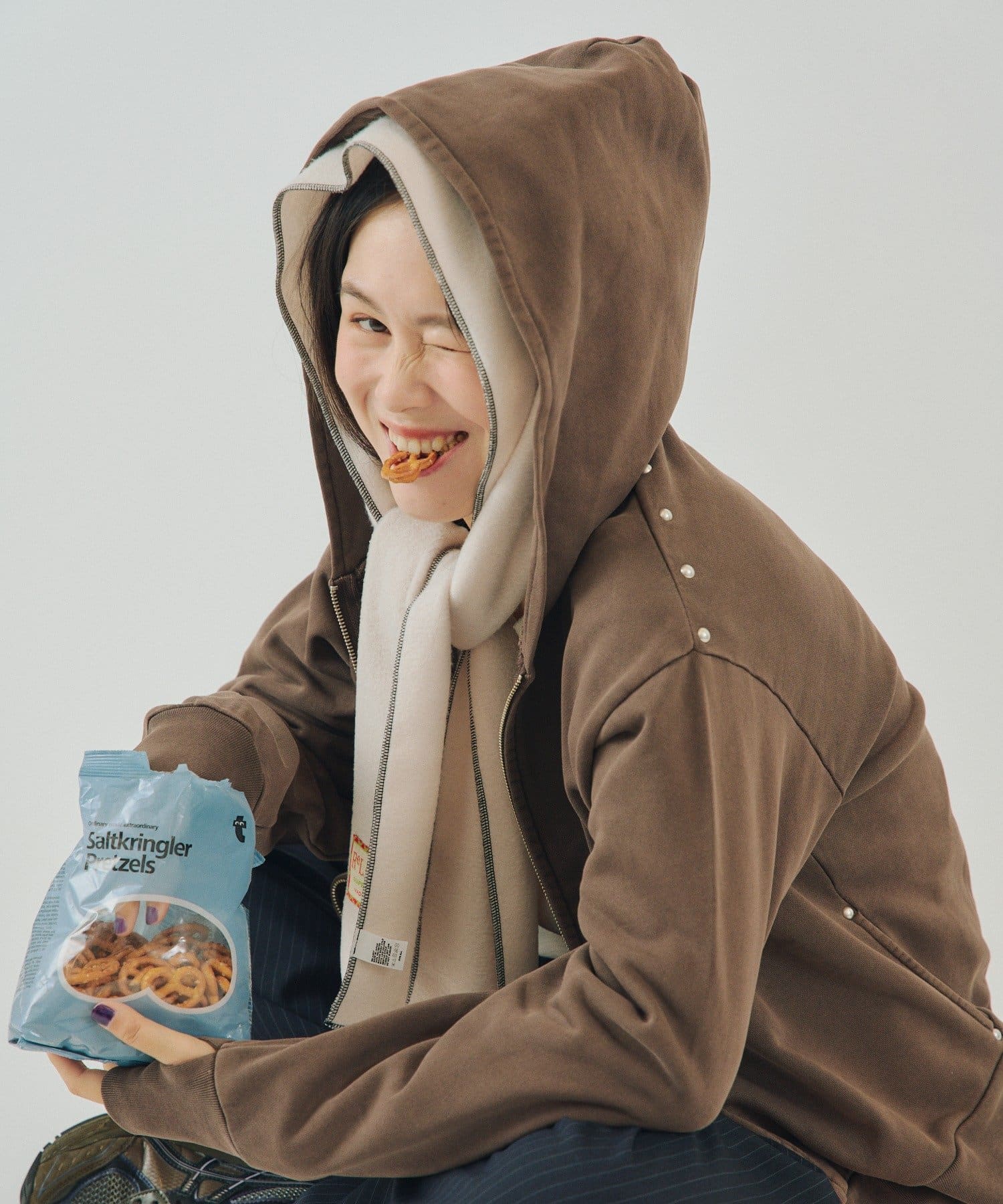 Kastane(カスタネ) 【WHIMSIC/2サイズ展開】ピグメントダイスタッズスウェットジップパーカー