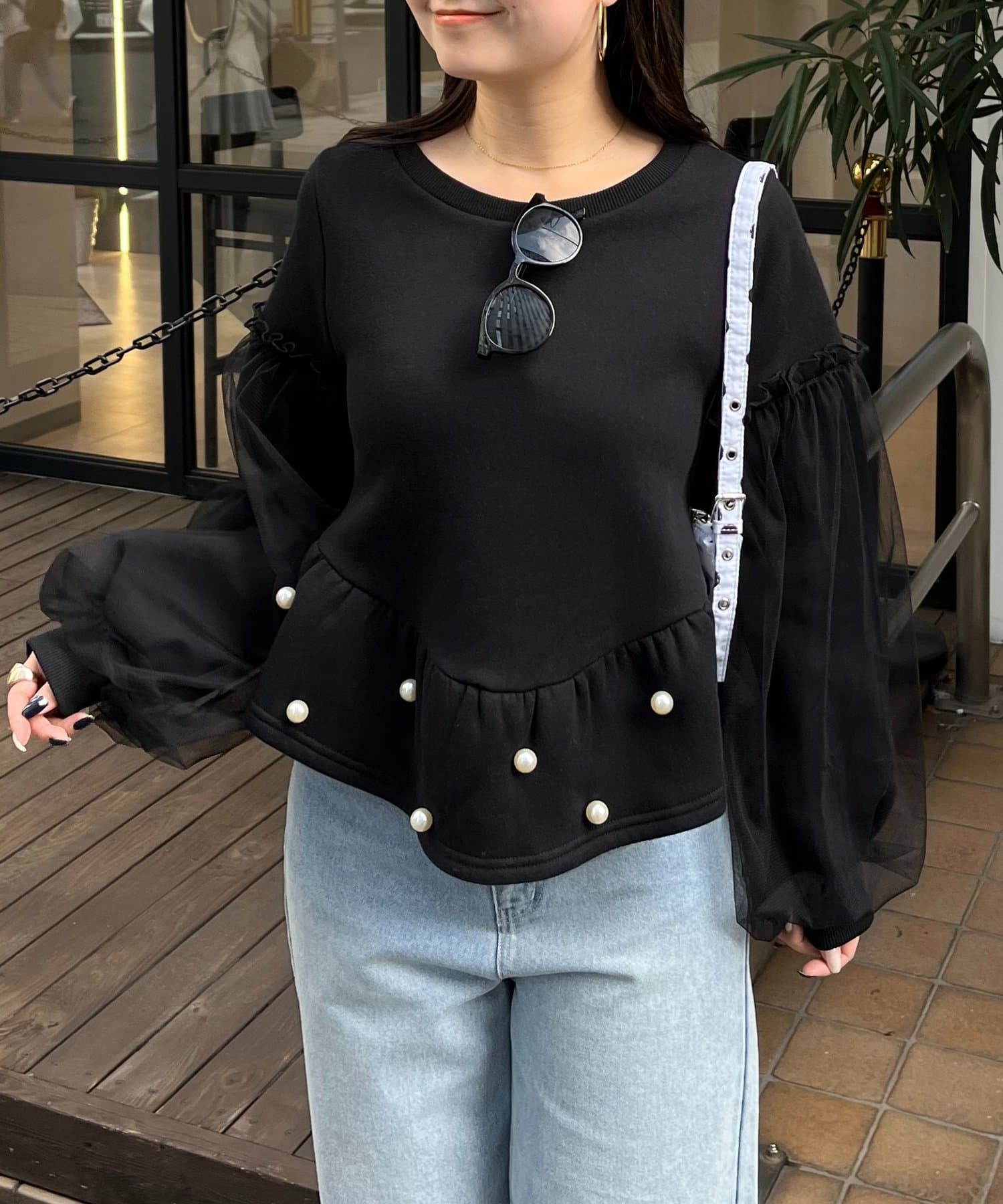 prose verse(プロズヴェール) 袖チュールパールペプラムスウェット