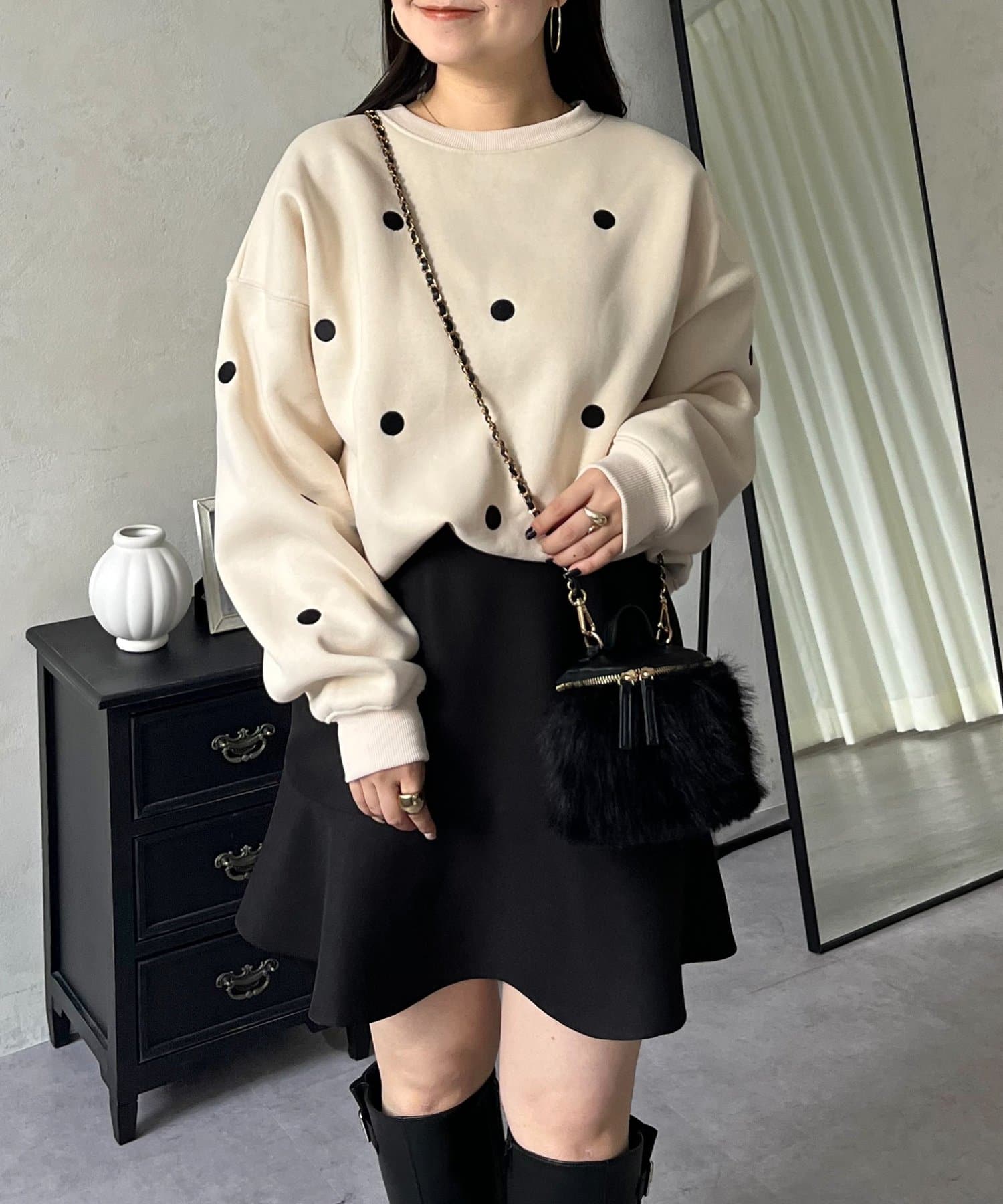 prose verse(プロズヴェール) ドット刺繍スウェット