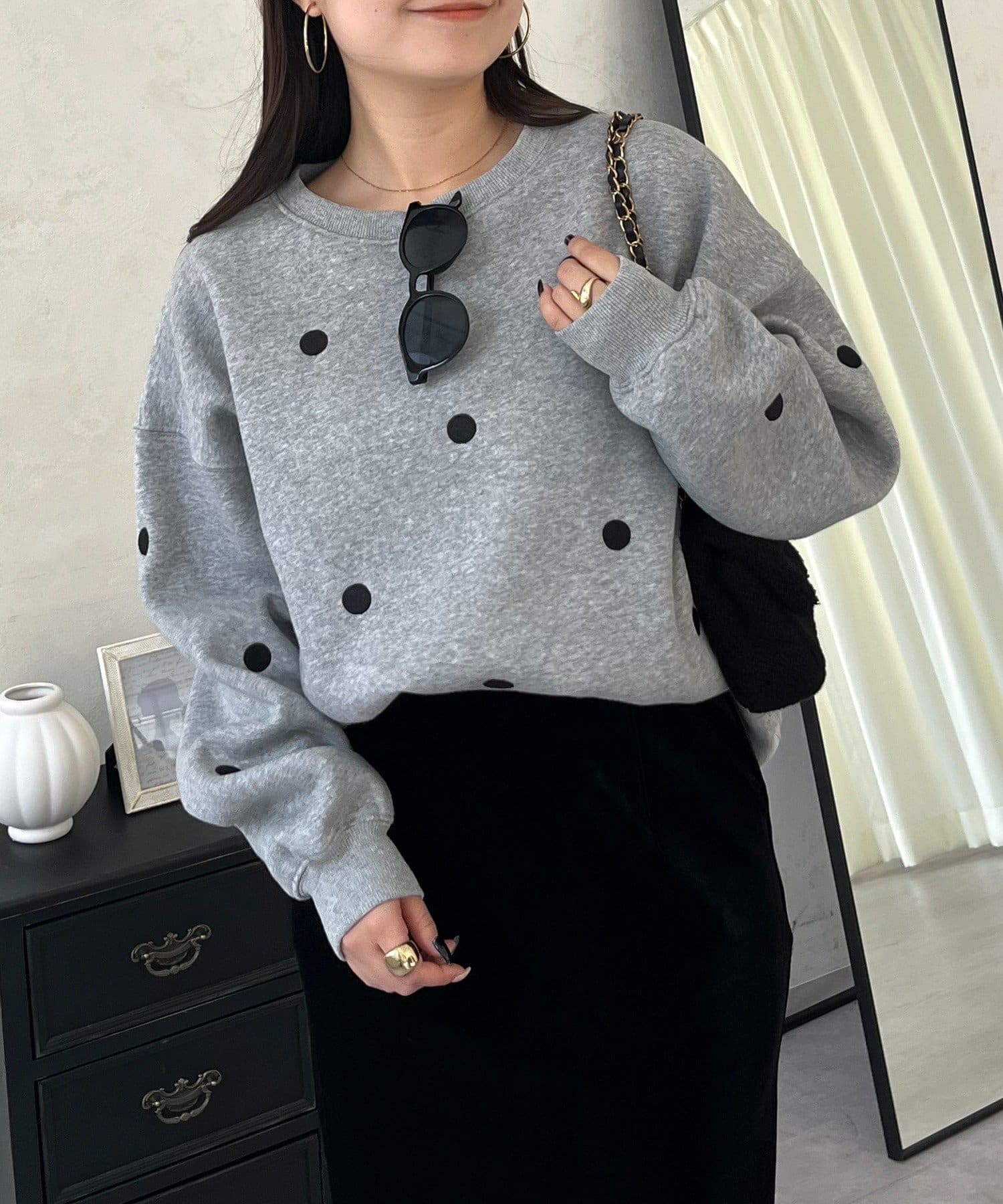 prose verse(プロズヴェール) ドット刺繍スウェット