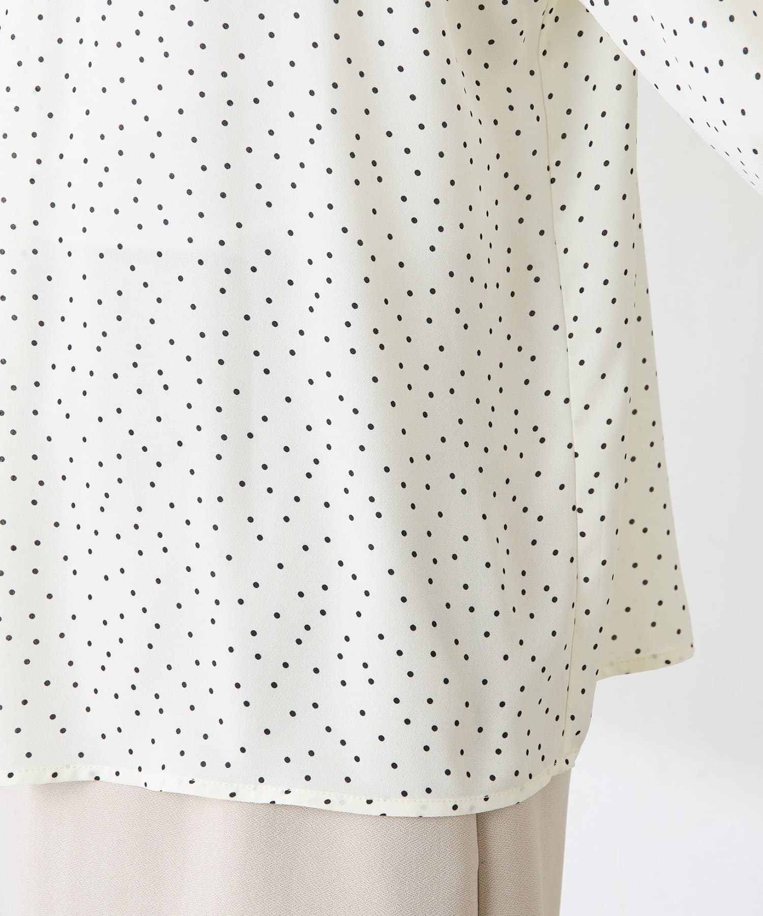 COLLAGE GALLARDAGALANTE(コラージュ ガリャルダガランテ) ハイネックシャーリングドットブラウス/セレモニー