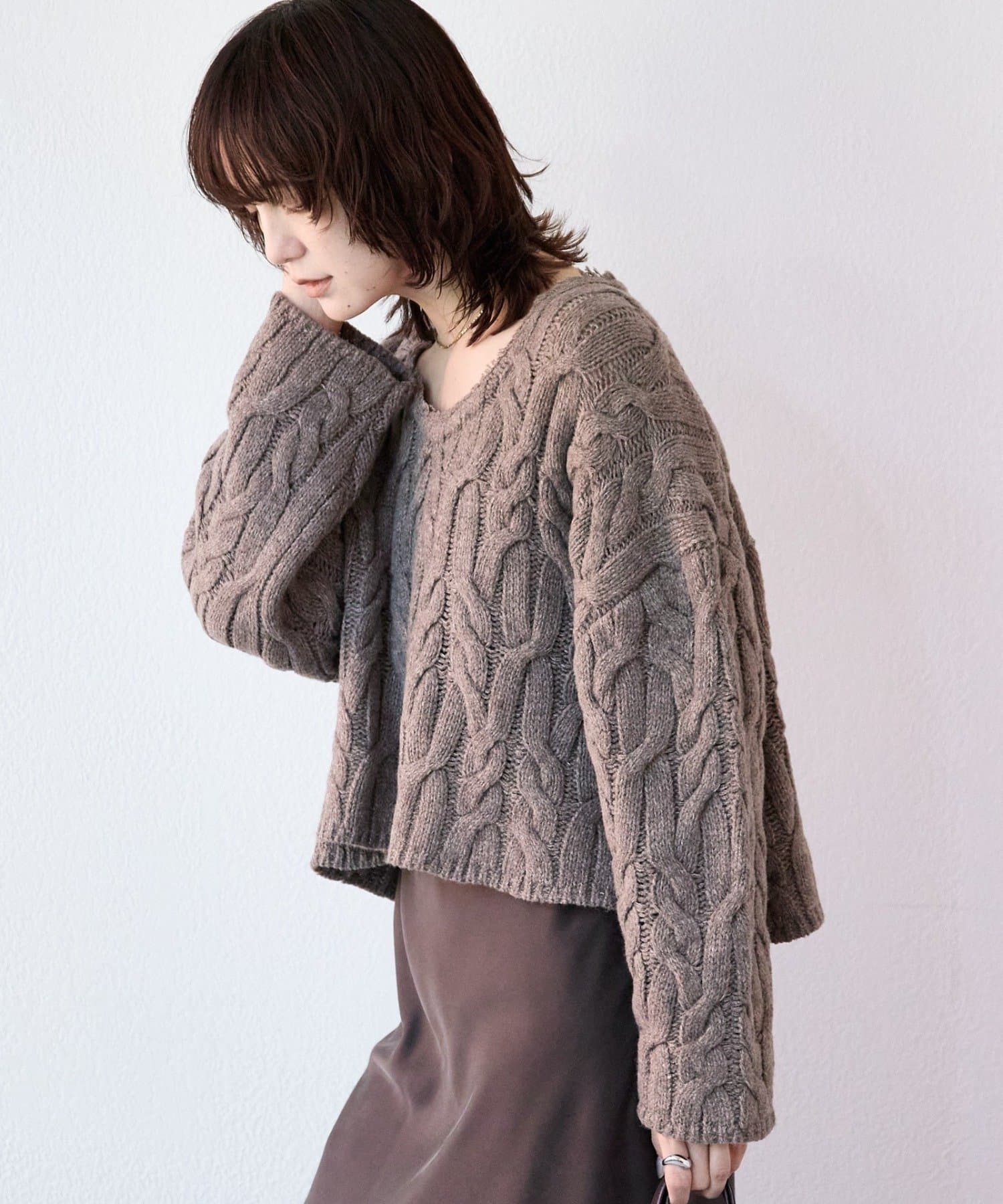 RIVE DROITE(リヴドロワ) 予約【大人のこなれ感を演出】フリンジネックケーブルニット/12月上旬お届け予定