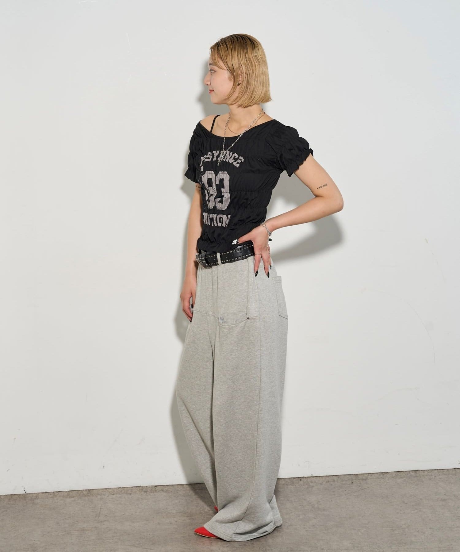 OUTLET(アウトレット) 【WHO'S WHO gallery】エリオットシャーリングTEE