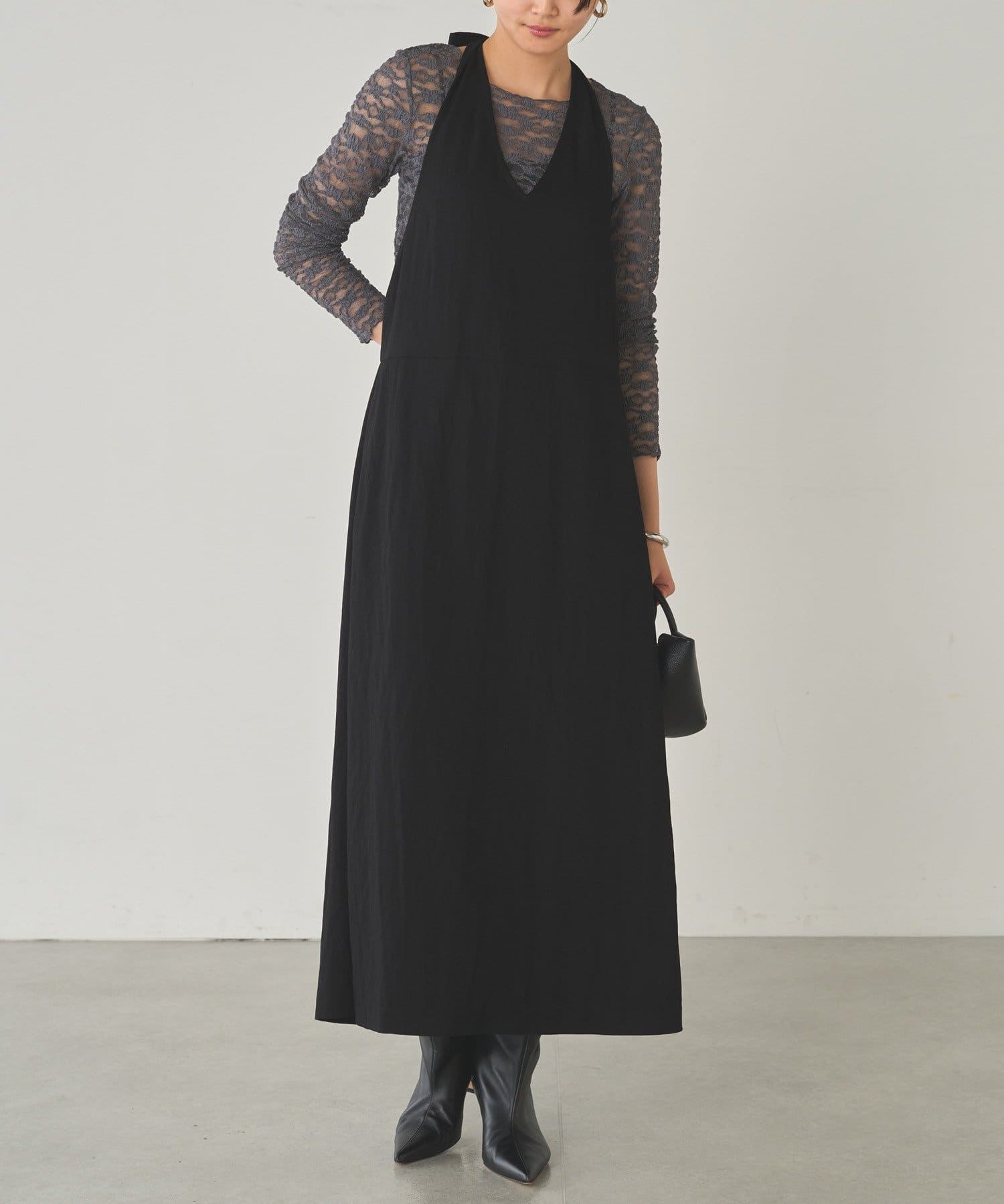 OUTLET(アウトレット) 【Loungedress】ホルターネックワンピース