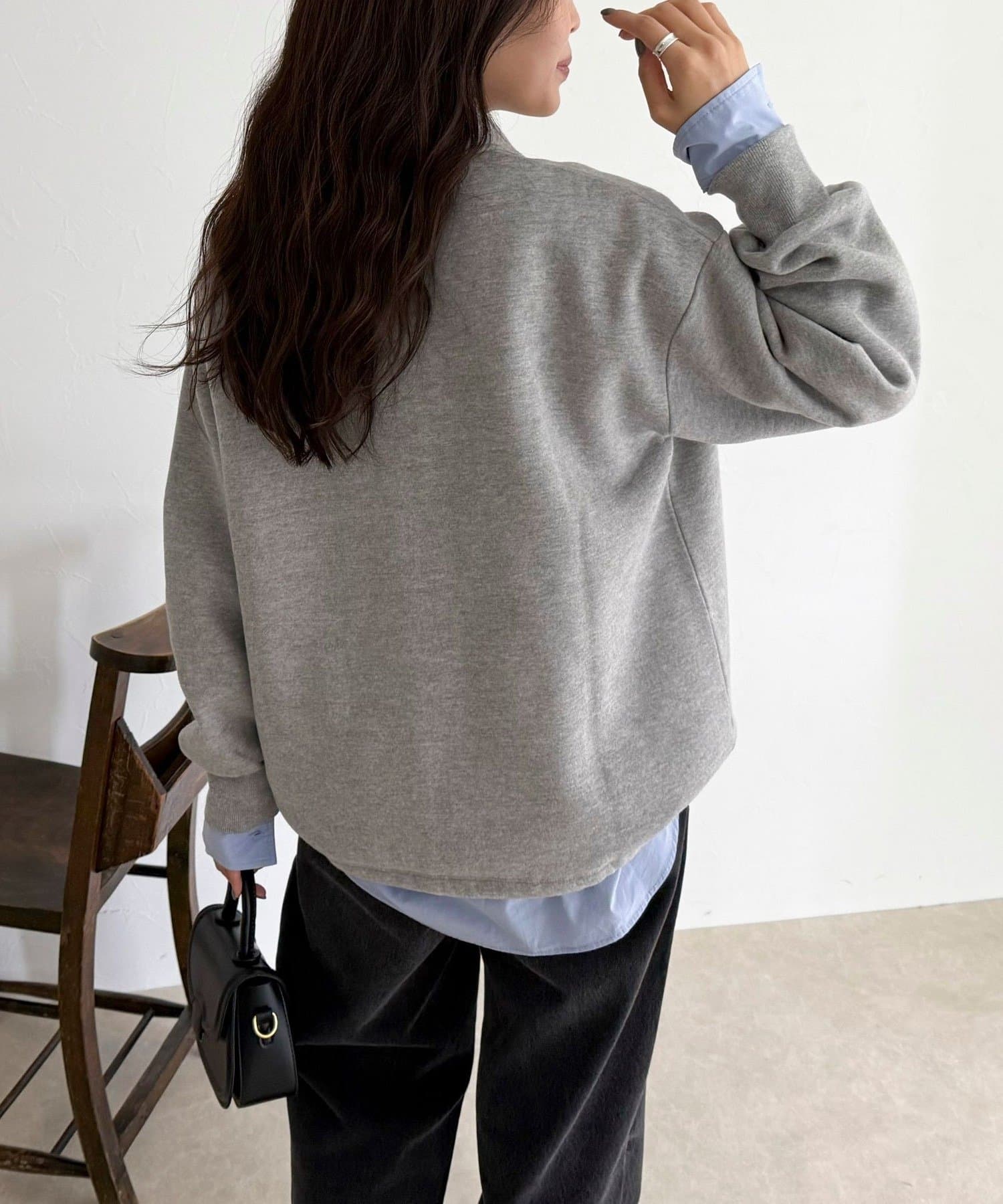 FREDY & GLOSTER(フレディ アンド グロスター) FR刺繍衿付き起毛スウェットプルオーバー