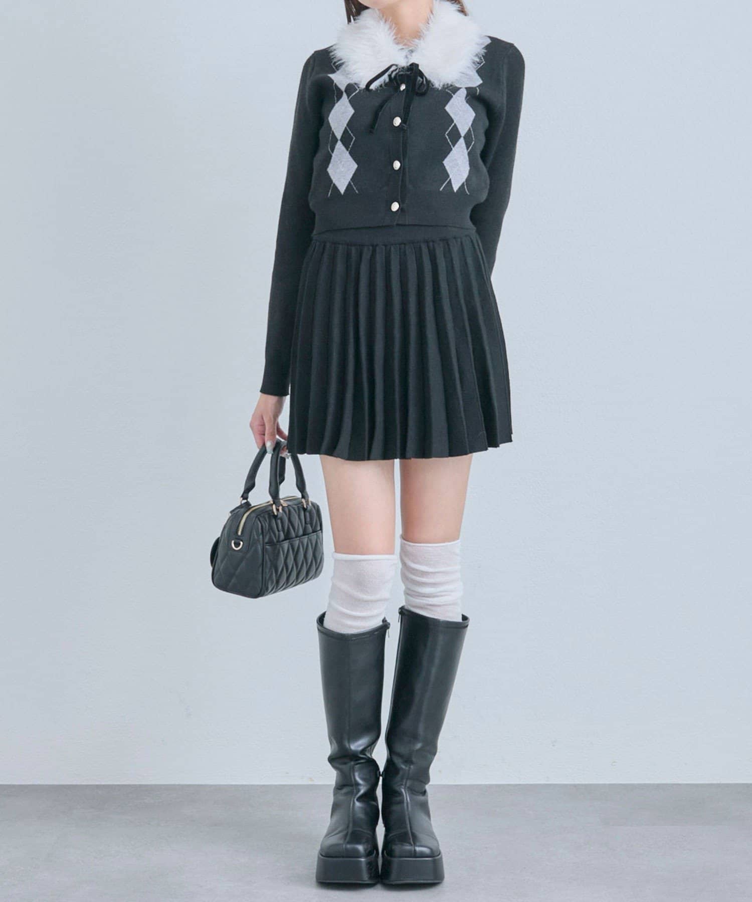 OLIVE des OLIVE(オリーブ デ オリーブ) ファーティペット付きアーガイルニット