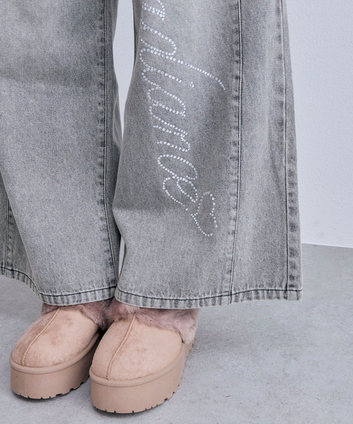 OLIVE des OLIVE(オリーブ デ オリーブ) ワイドデニムパンツ