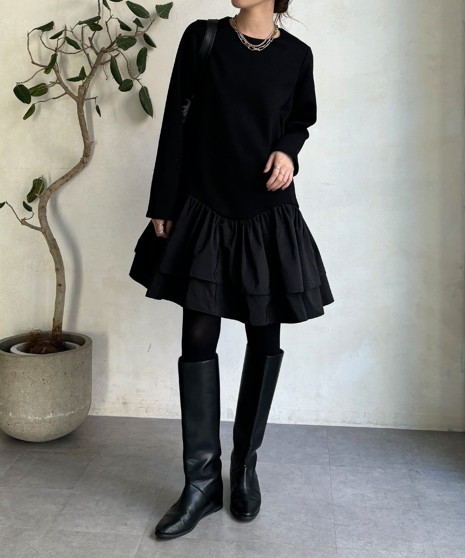 DOUDOU(ドゥドゥ) 裾フリル異素材切替ミニワンピース