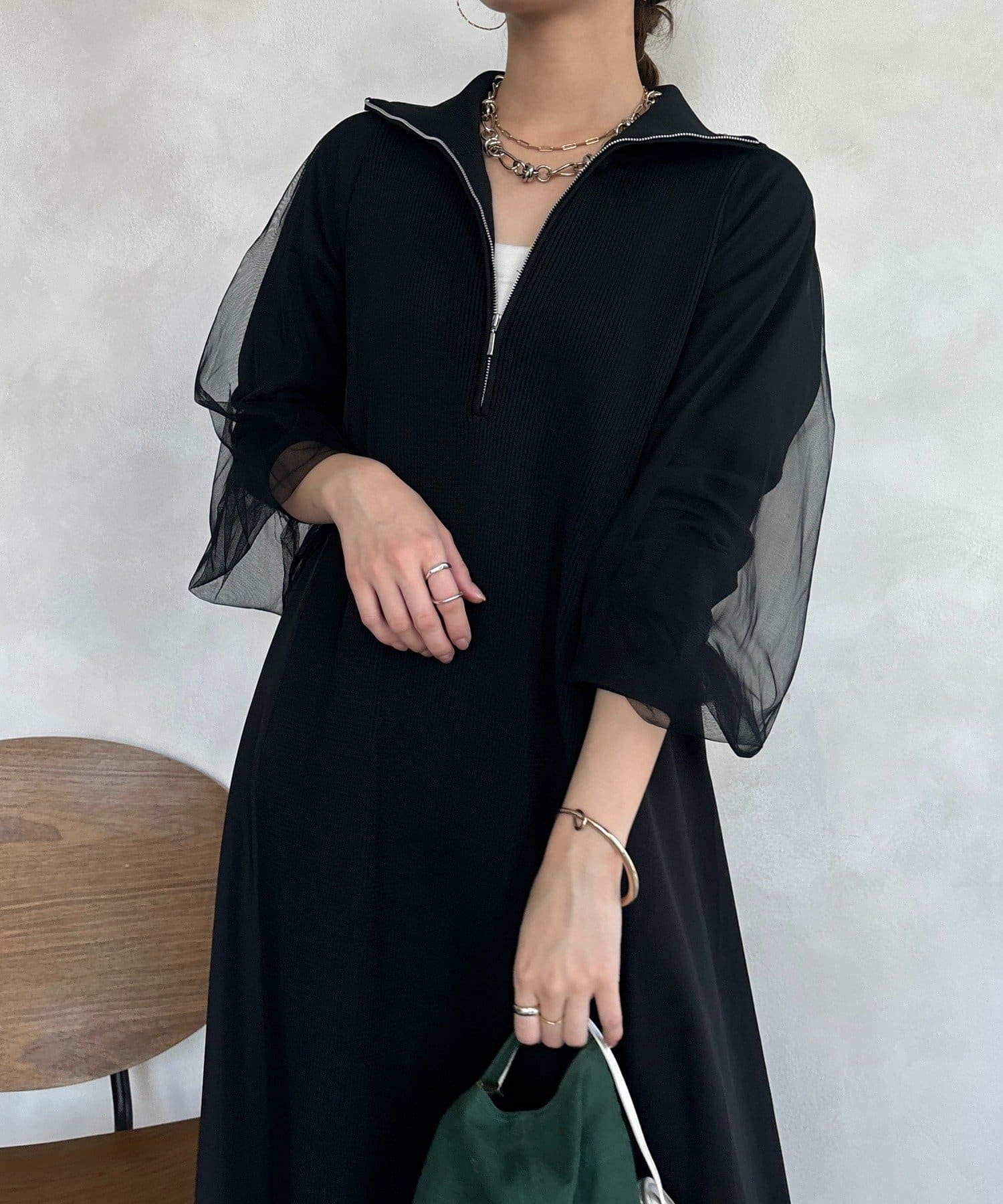 DOUDOU(ドゥドゥ) 【WEB限定】袖チュールハーフジップワンピース