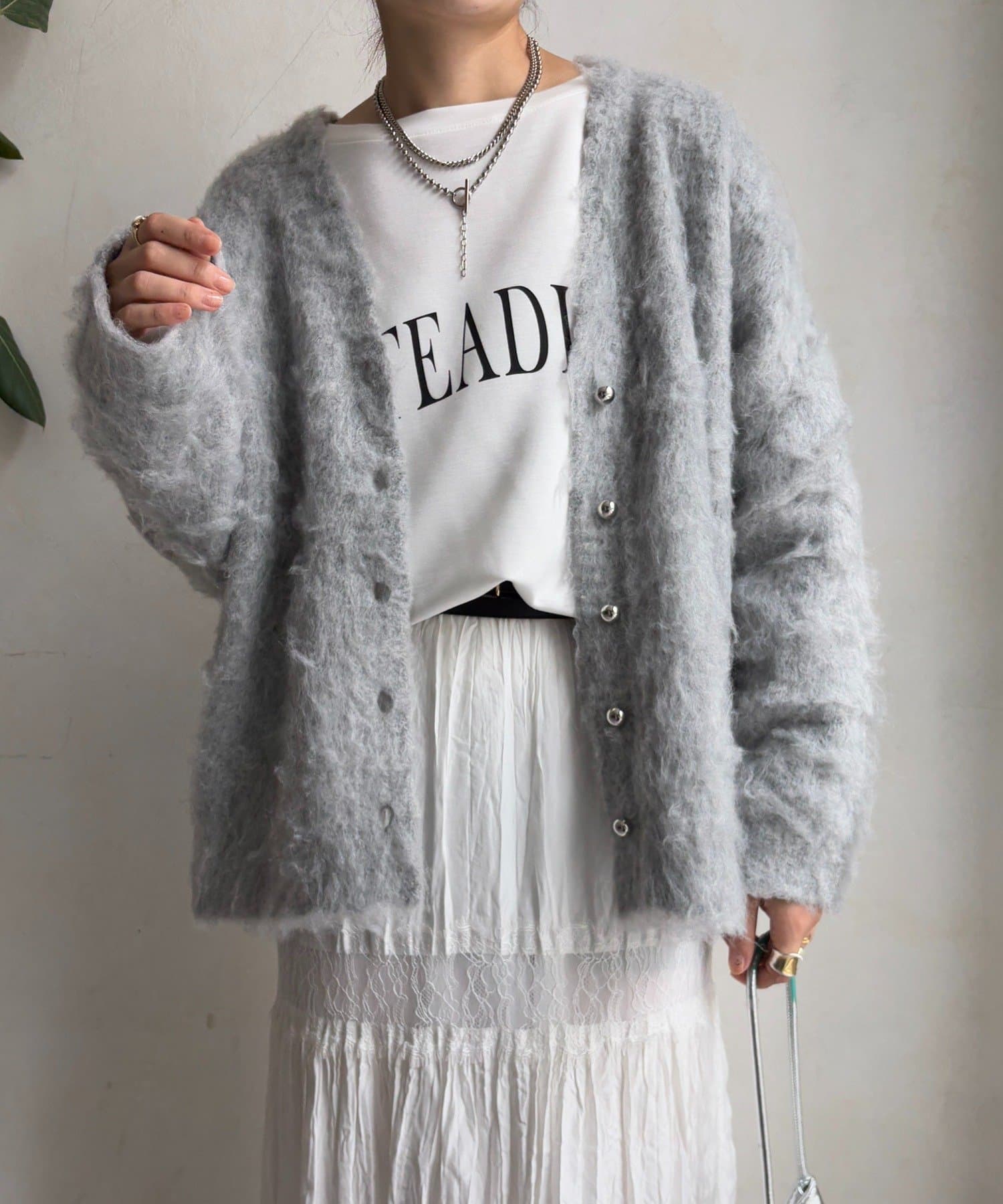 DOUDOU(ドゥドゥ) ブラッシュ加工シルバーボタンカーディガン