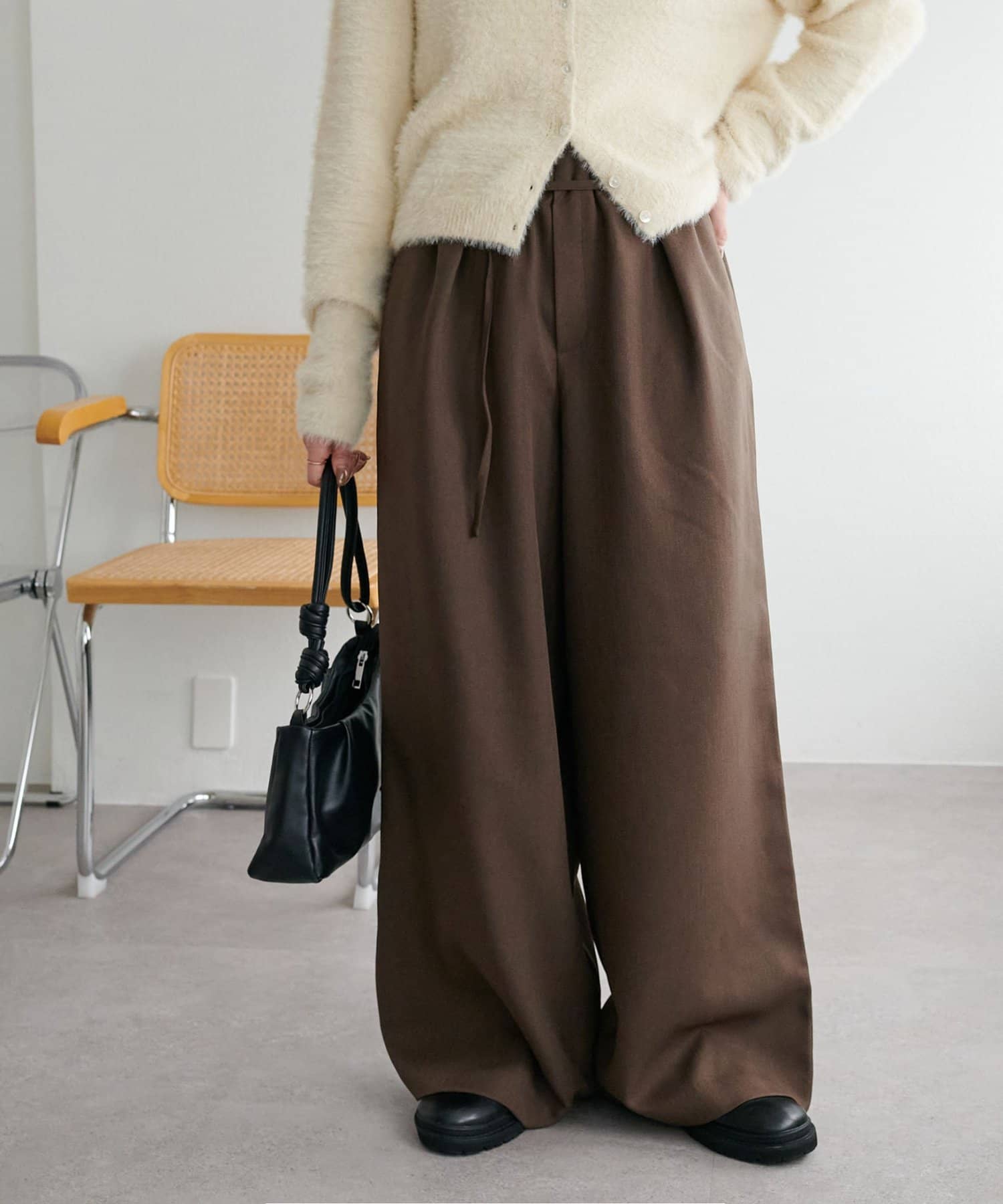 DISCOAT(ディスコート) 【ユニセックス】ウールライクベルト付きワイドパンツ