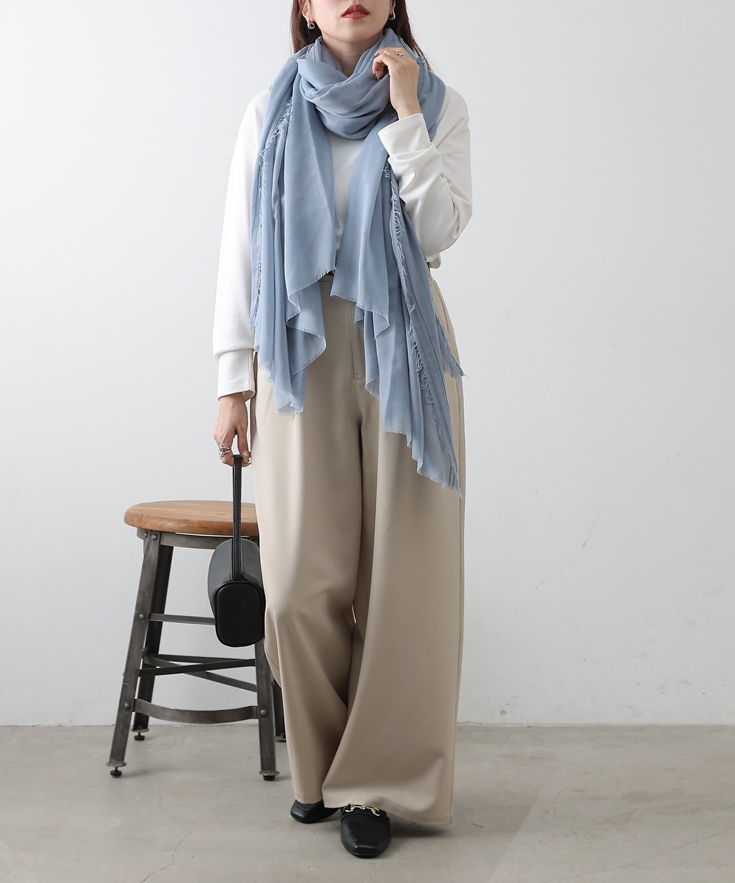 COLONY 2139(コロニー トゥーワンスリーナイン) 大判　ムジスストール