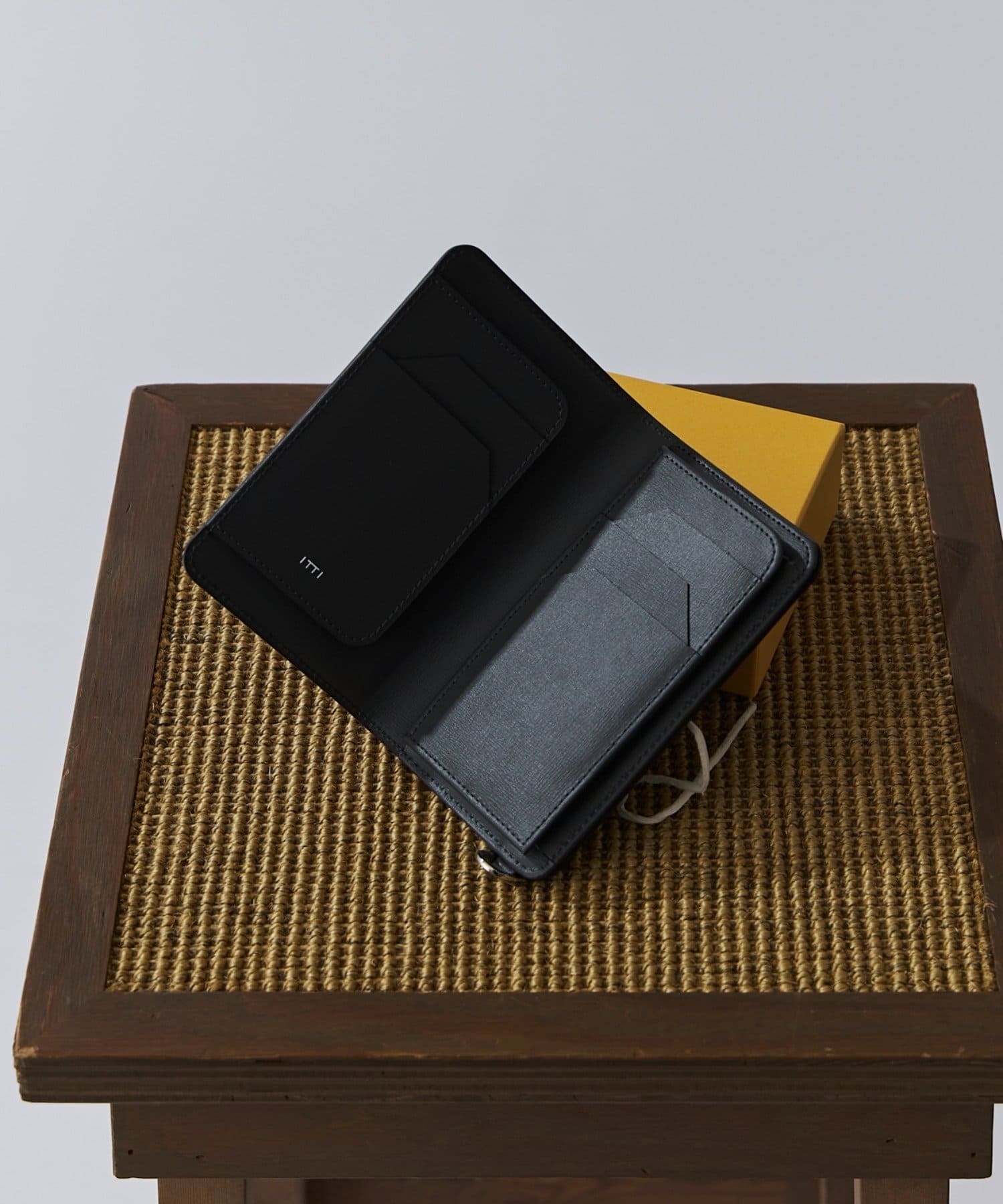 Lui's(ルイス) 【ITTI】CRISTY WIND SMART MID WLT