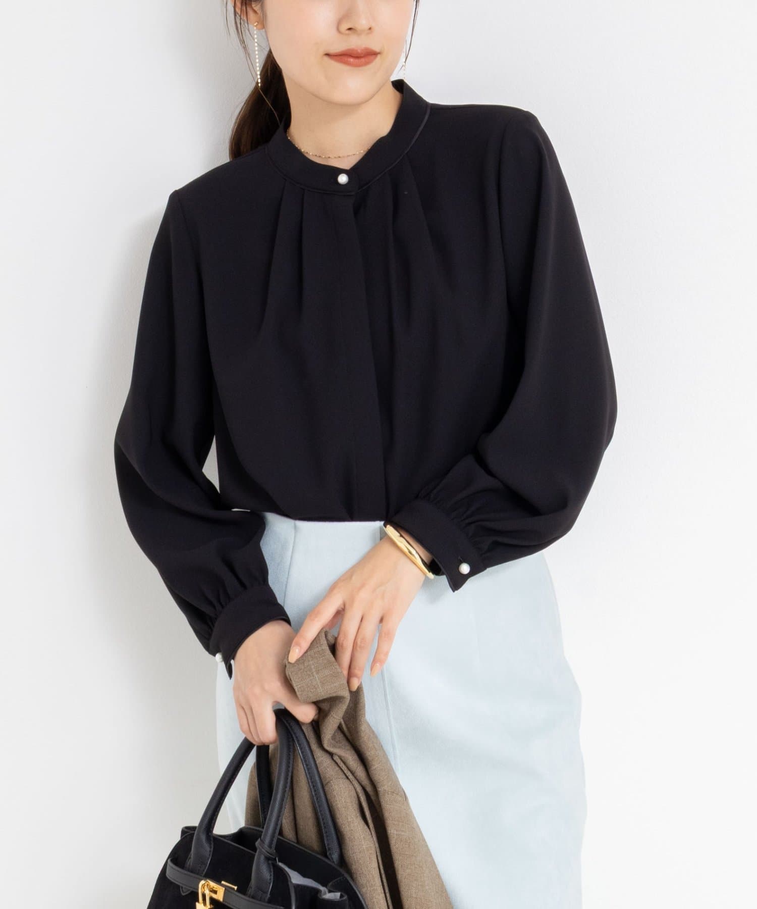 NOLLEY'S(ノーリーズ) バックサテンパール釦タックBL