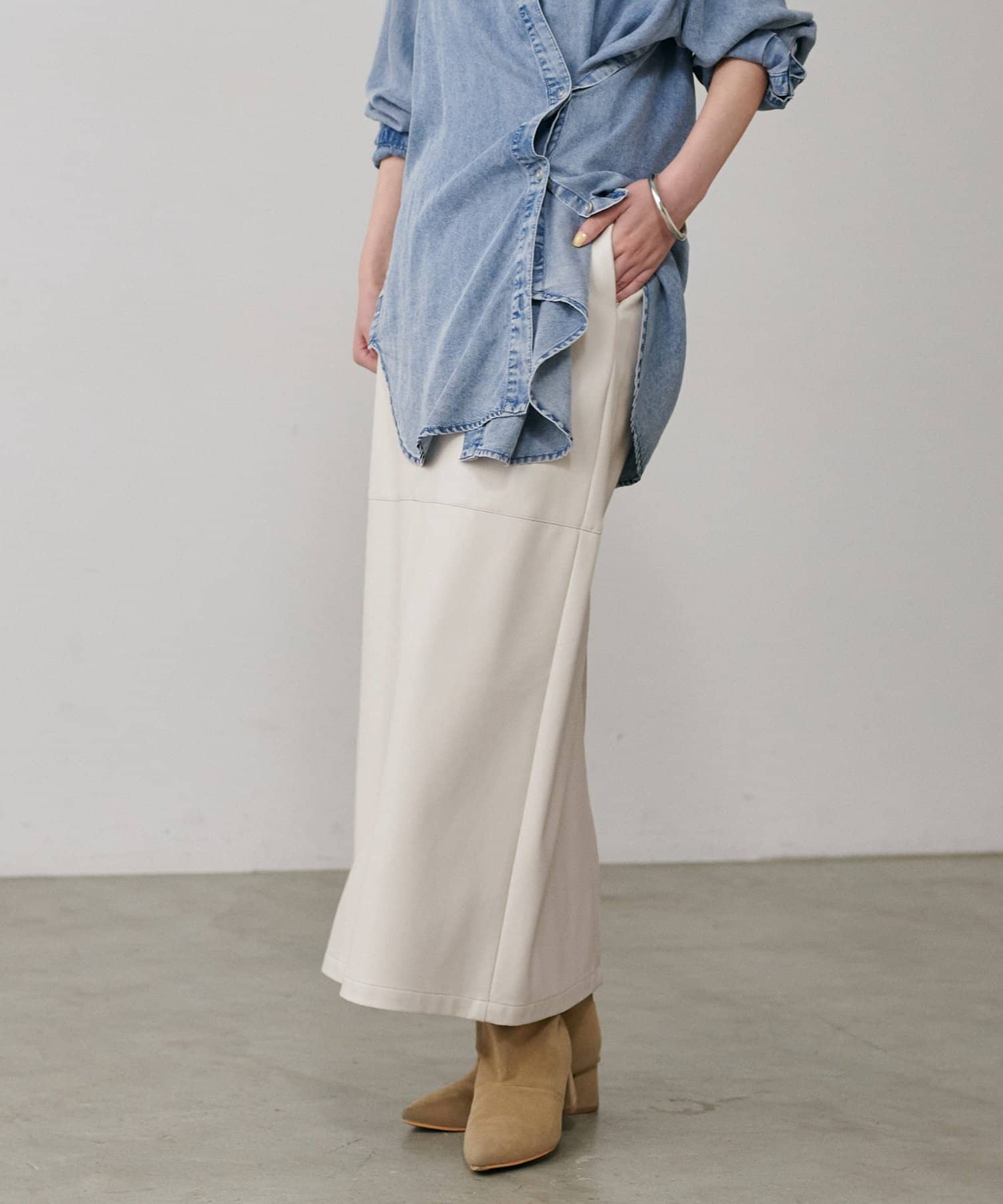 LARUTA(ラルータ) 【yurie企画】フェイクレザーナロースカート