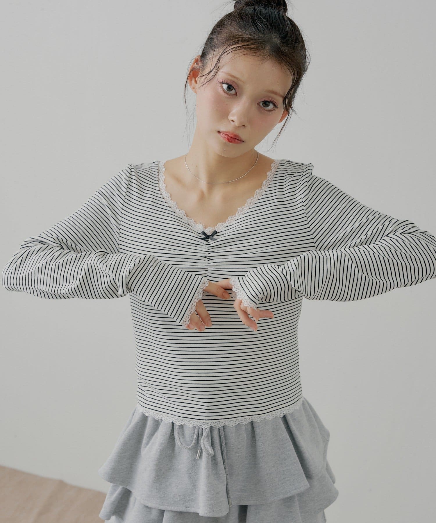 Chico(チコ) 前後2wayレースギャザーロンT