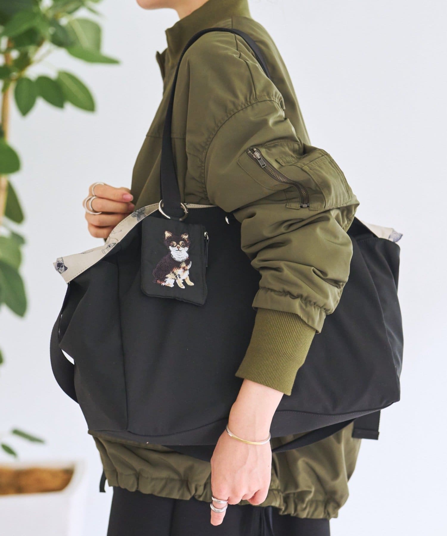BEARDSLEY(ビアズリー) DogプリントBAG(Lサイズ)